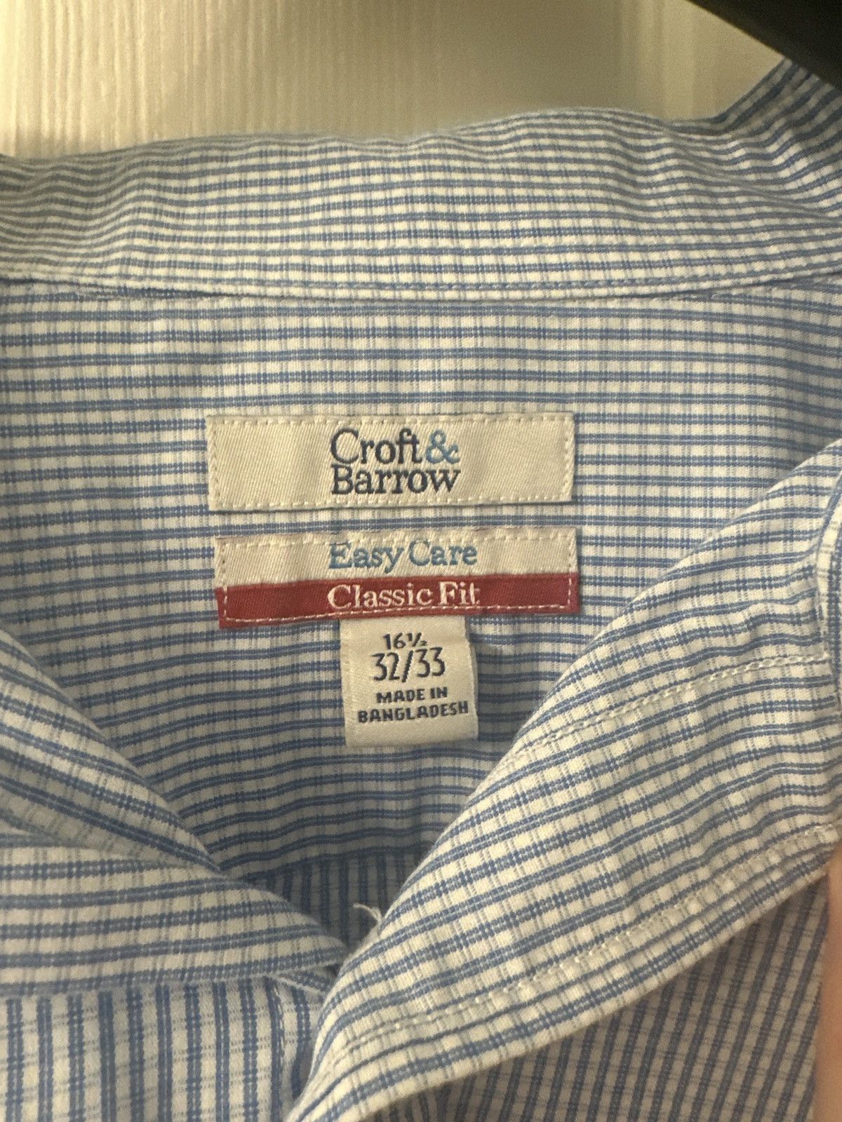 Croft & Barrow Men’s Button Up Dress Shirt (Blue and White Stripes) Size US L / EU 52-54 / 3 - 2 Thumbnail