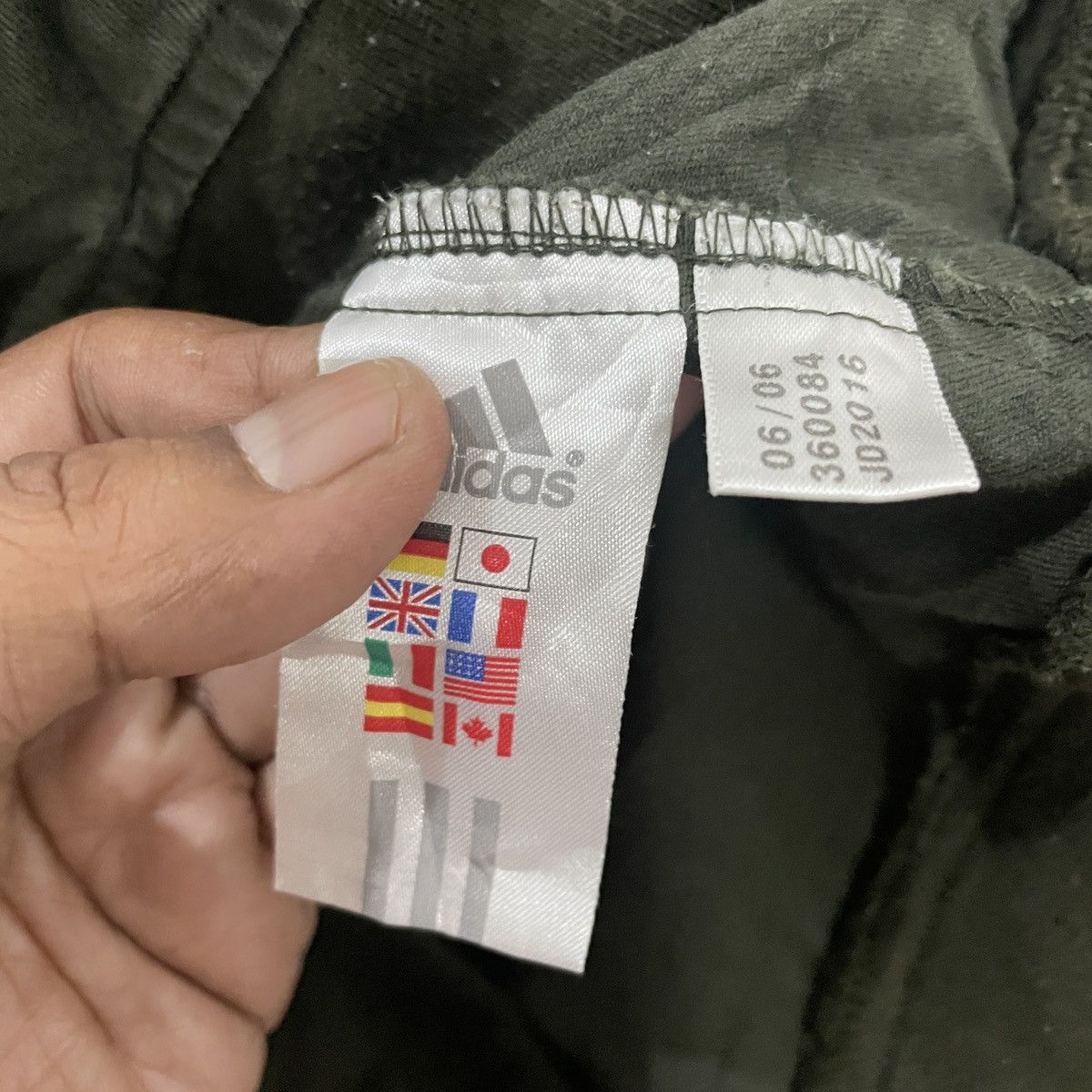 Adidas Vintage Y2k Adidas Embroidery Logo Jacket Size US M / EU 48-50 / 2 - 7 Thumbnail