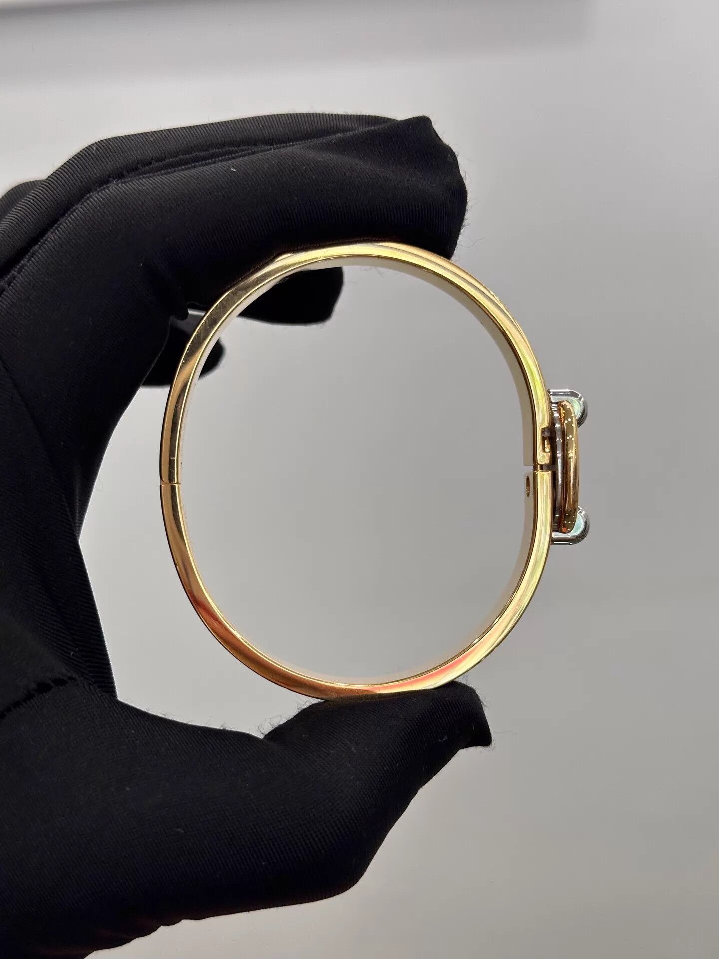 Hermes Hermes CdA Mini Clic Black Enamel Gold Bracelet GM New Size ONE SIZE - 4 Thumbnail