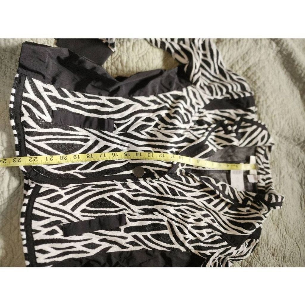 Chicos Chico's Zebra Print Blazer Size XS / US 0-2 / IT 36-38 - 7 Thumbnail