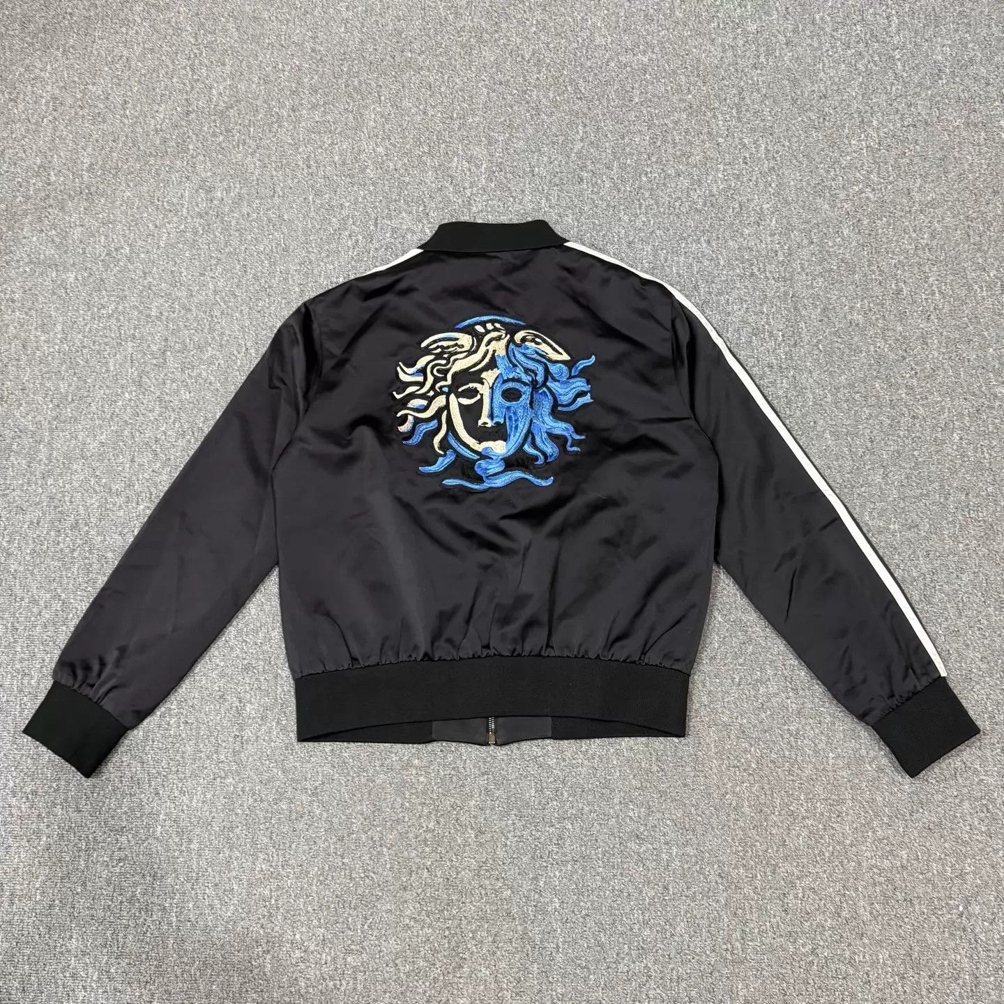 Versace Versace black back Medusa jacket 50 IT Size US M / EU 48-50 / 2 - 2 Thumbnail