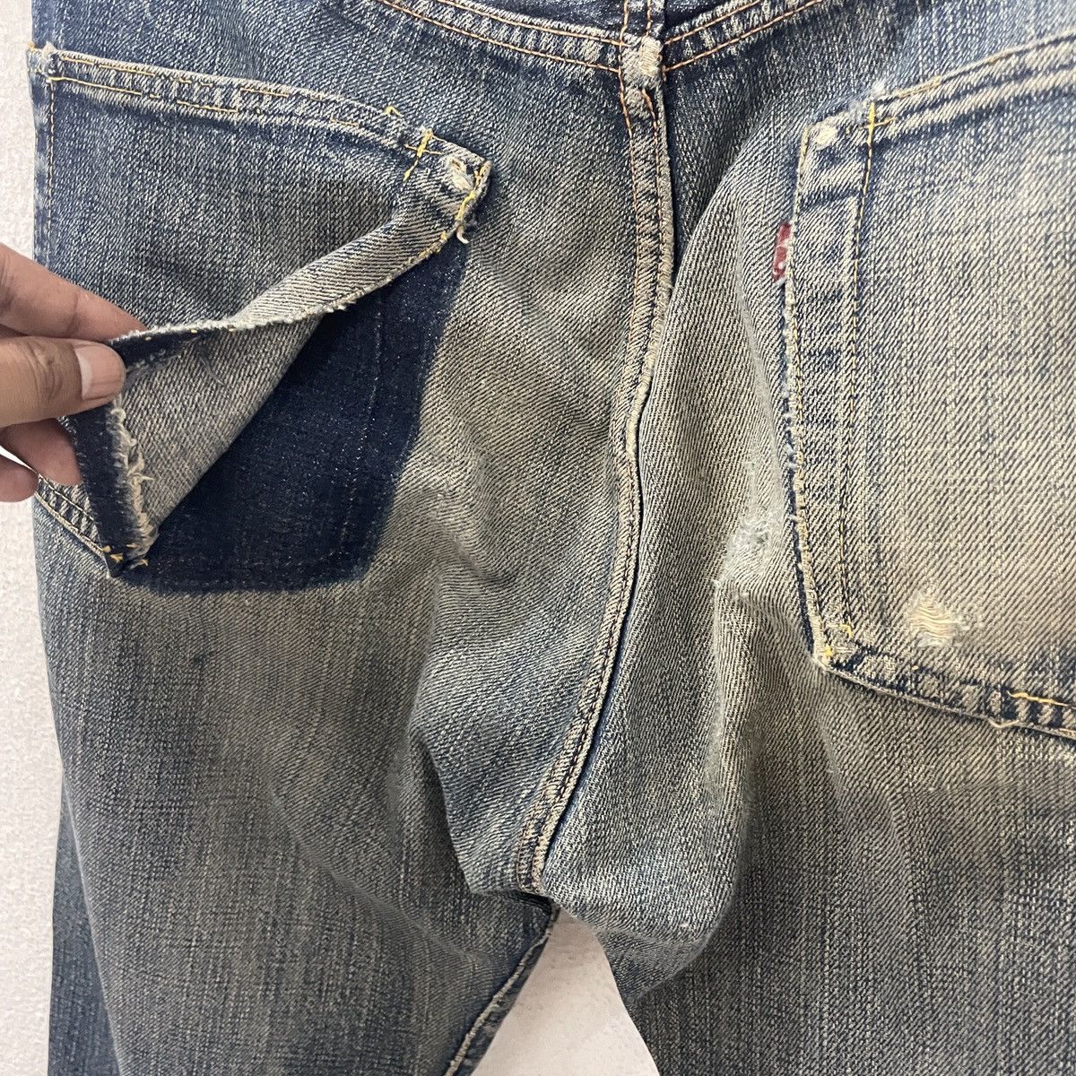 The Real McCoy's Vintage Mccoy Work Clothing Distressed Selvedge Denim Size US 31 - 11 Thumbnail