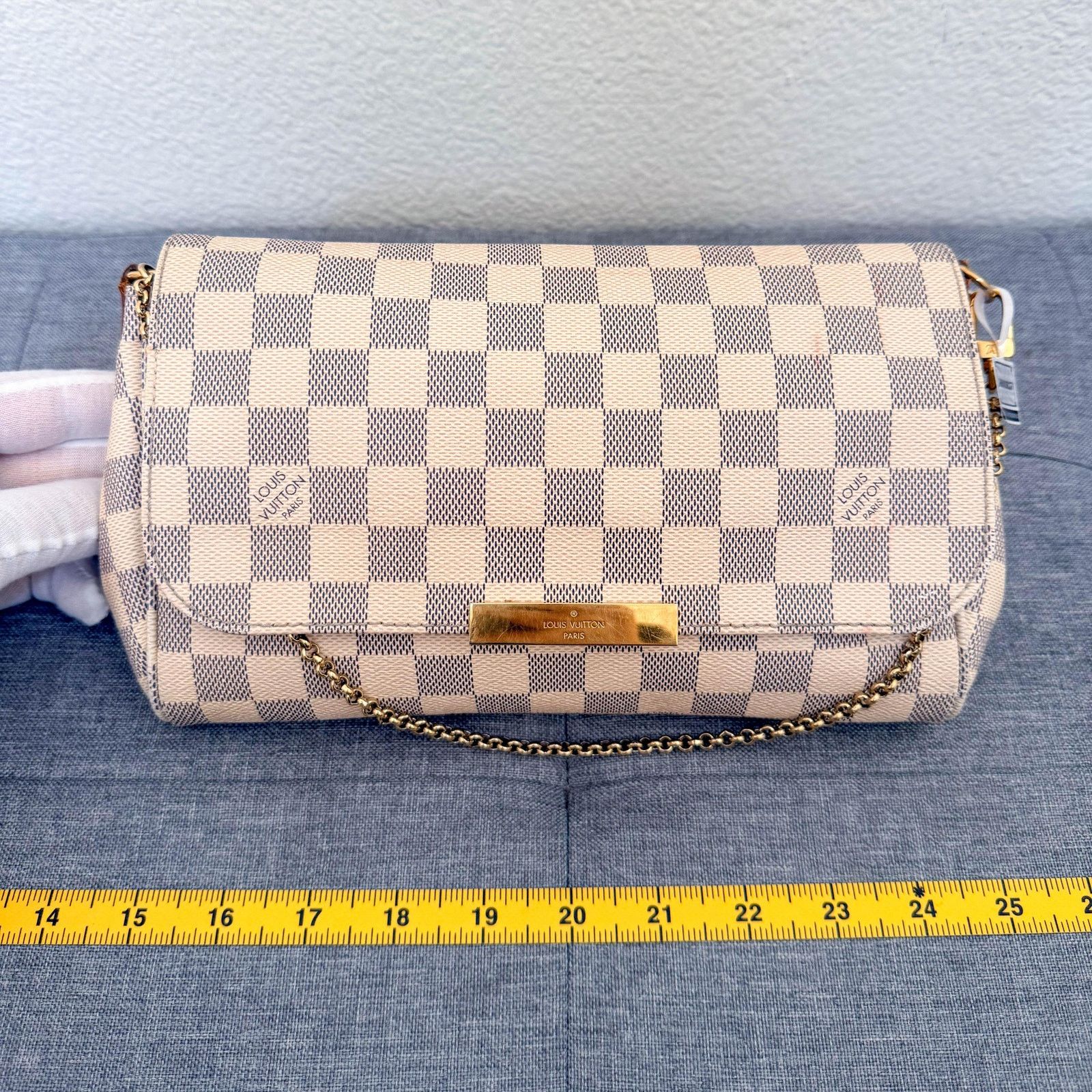 Louis Vuitton Authentic LV Damier Azur Favorite PM Crossbody Bag Size ONE SIZE - 1 Thumbnail