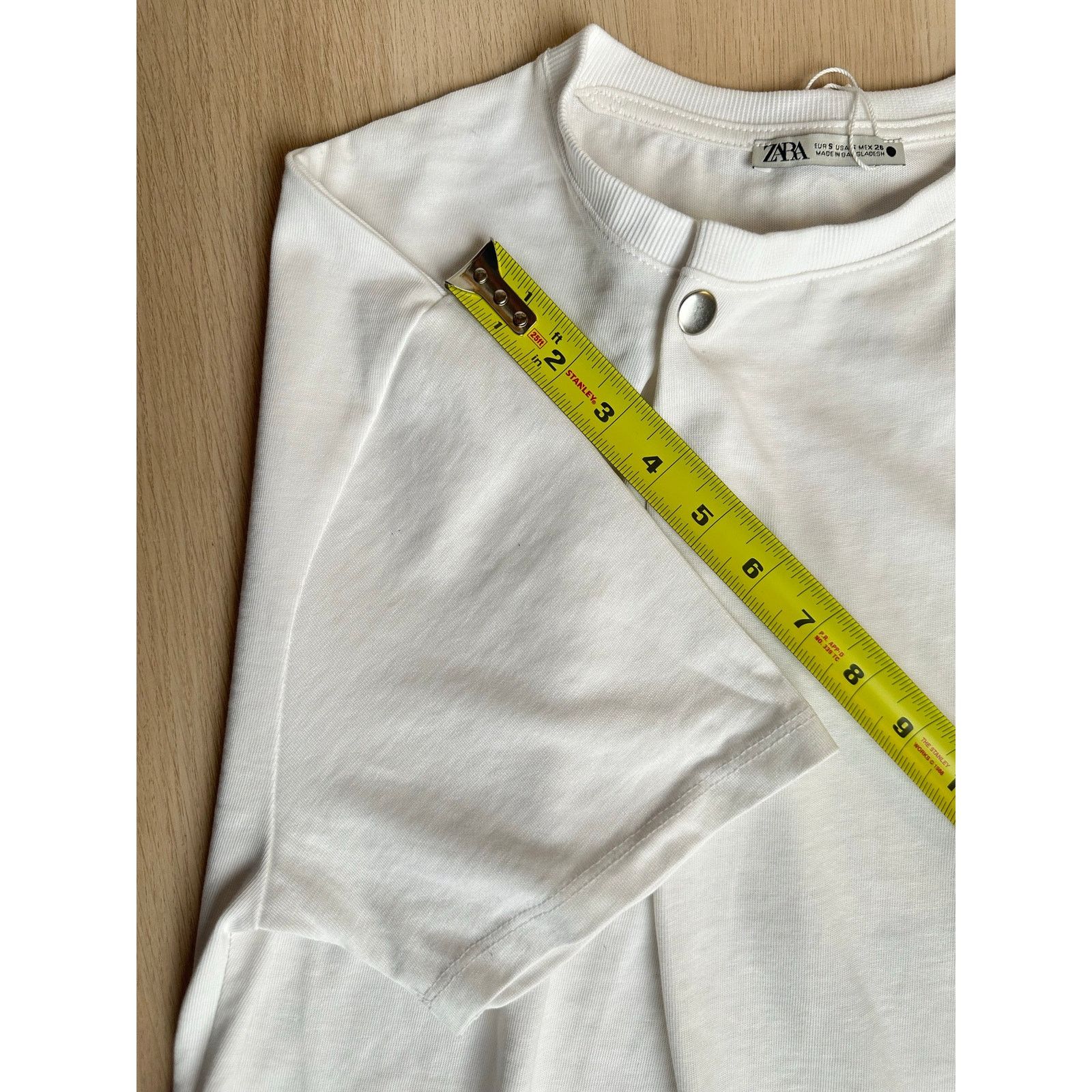 Zara White Zara T-Shirt with Silver Button - Size S - New Size S / US 4 / IT 40 - 7 Thumbnail