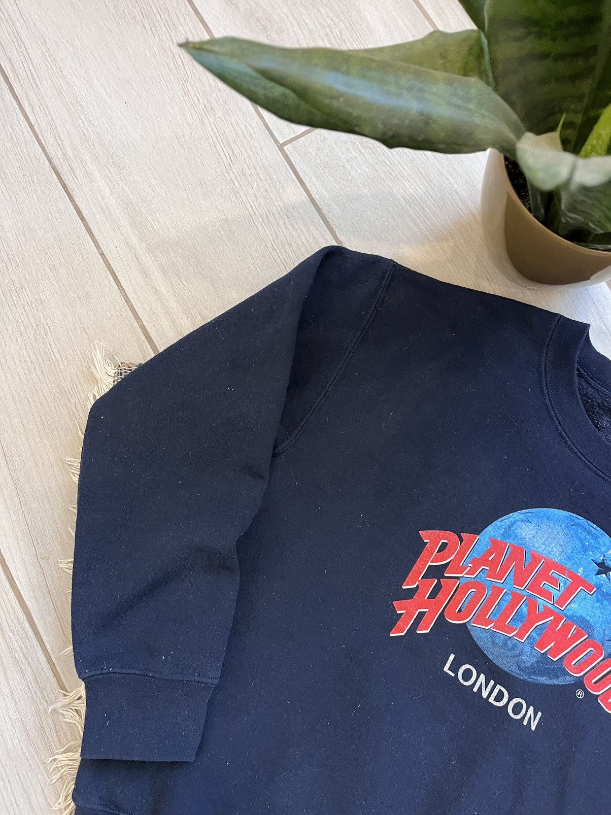 Planet Hollywood × Vintage Vintage Planet Hollywood London sweatshirt minimalistic navy Size US XS / EU 42 / 0 - 2 Thumbnail