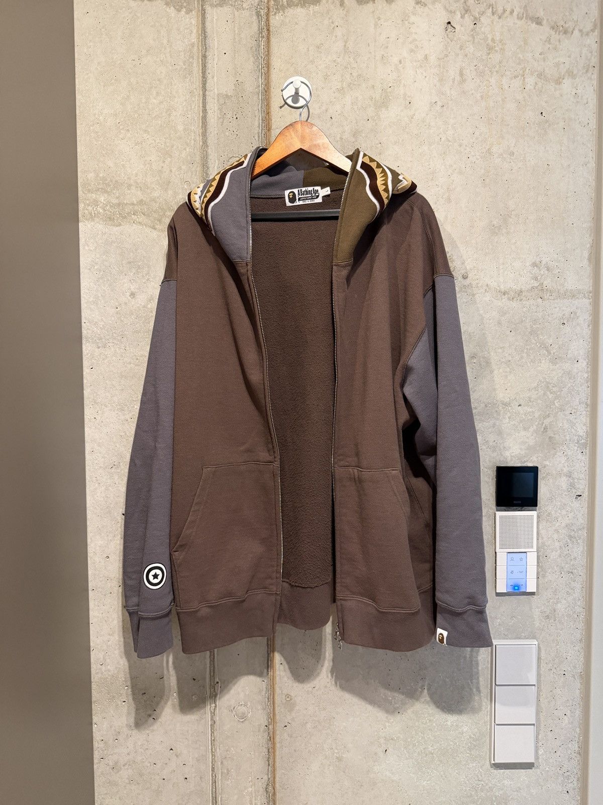 Bape Bape Color Block Shark Hoodie Size US L / EU 52-54 / 3 - 3 Thumbnail