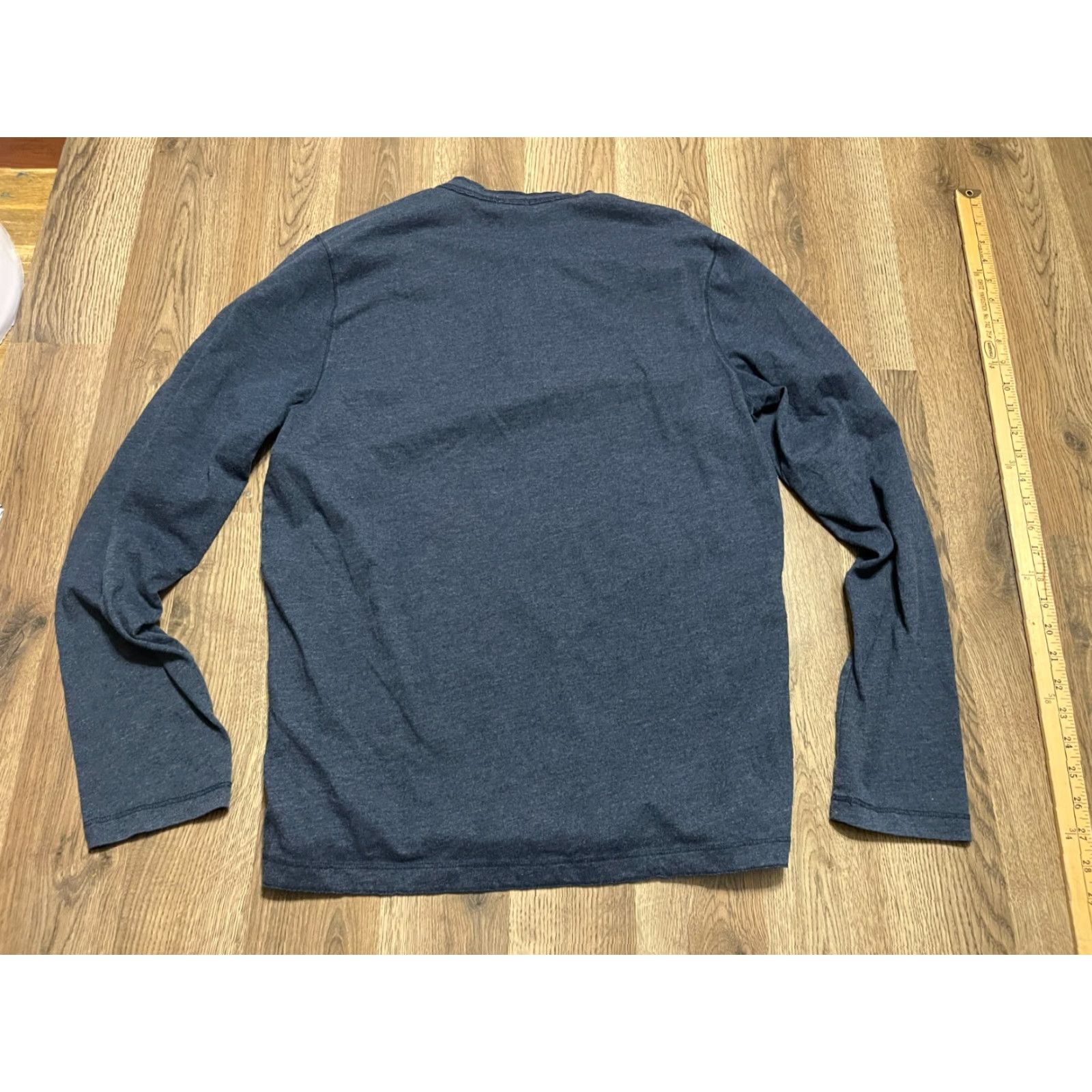 Abercrombie & Fitch Abercrombie & Fitch Shirt Men Large Blue Long Sleeve 1/4 Buttons T-Shirt Regular PullOver Casual Vintage Nein Size L / US 10 / IT 46 - 2 Thumbnail