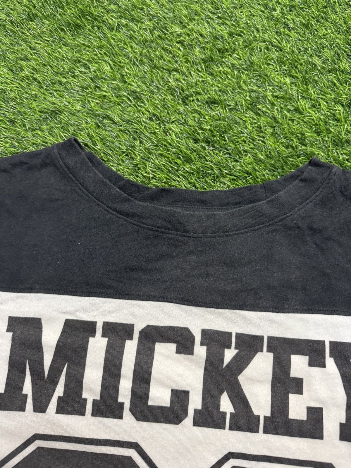 Mickey Mouse × Uniqlo assorted tshirt - uniqlo x mickey Size US XXL / EU 58 / 5 - 4 Thumbnail