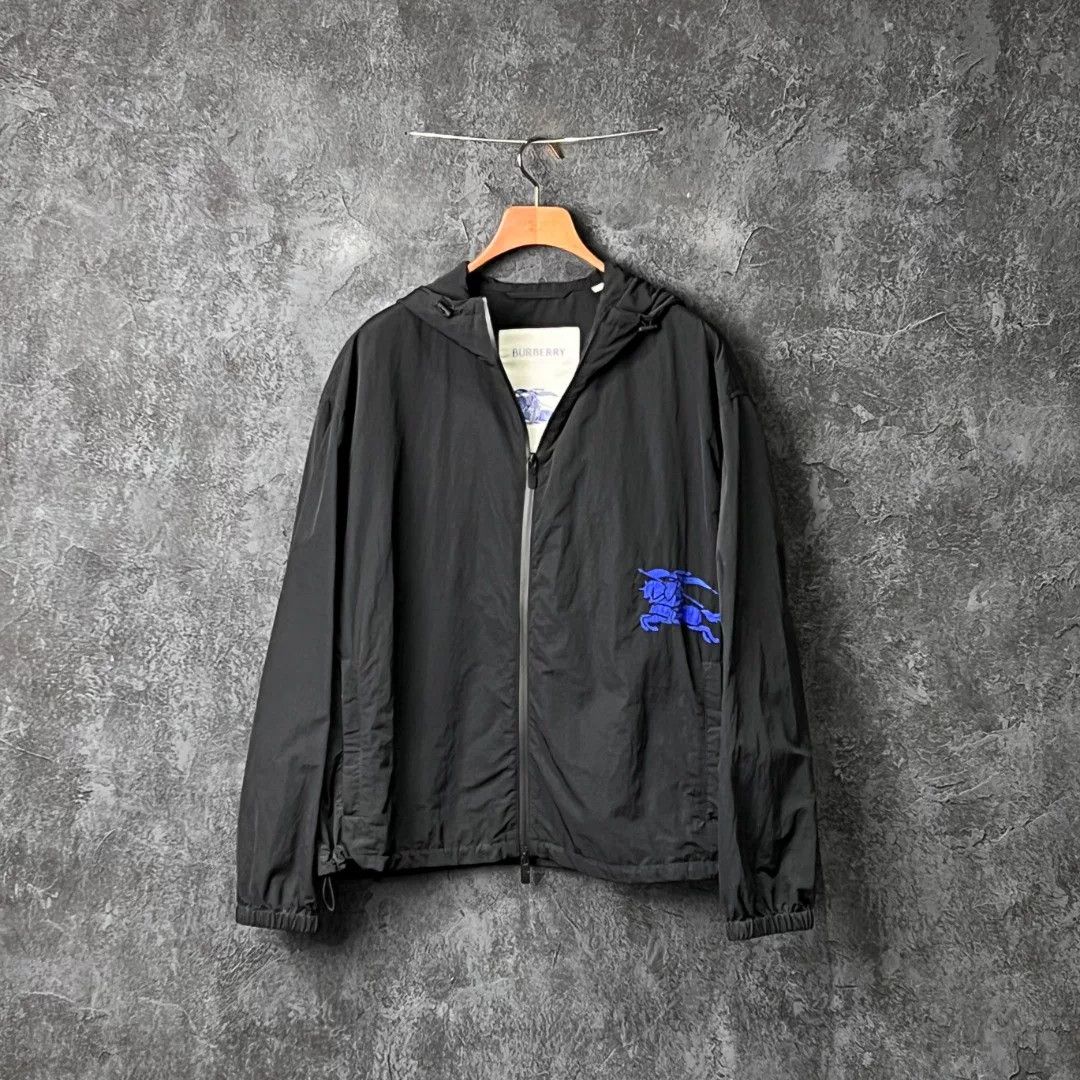 Burberry Burberry Casual Black Light Jacket s Men Size US S / EU 44-46 / 1 - 1 Thumbnail