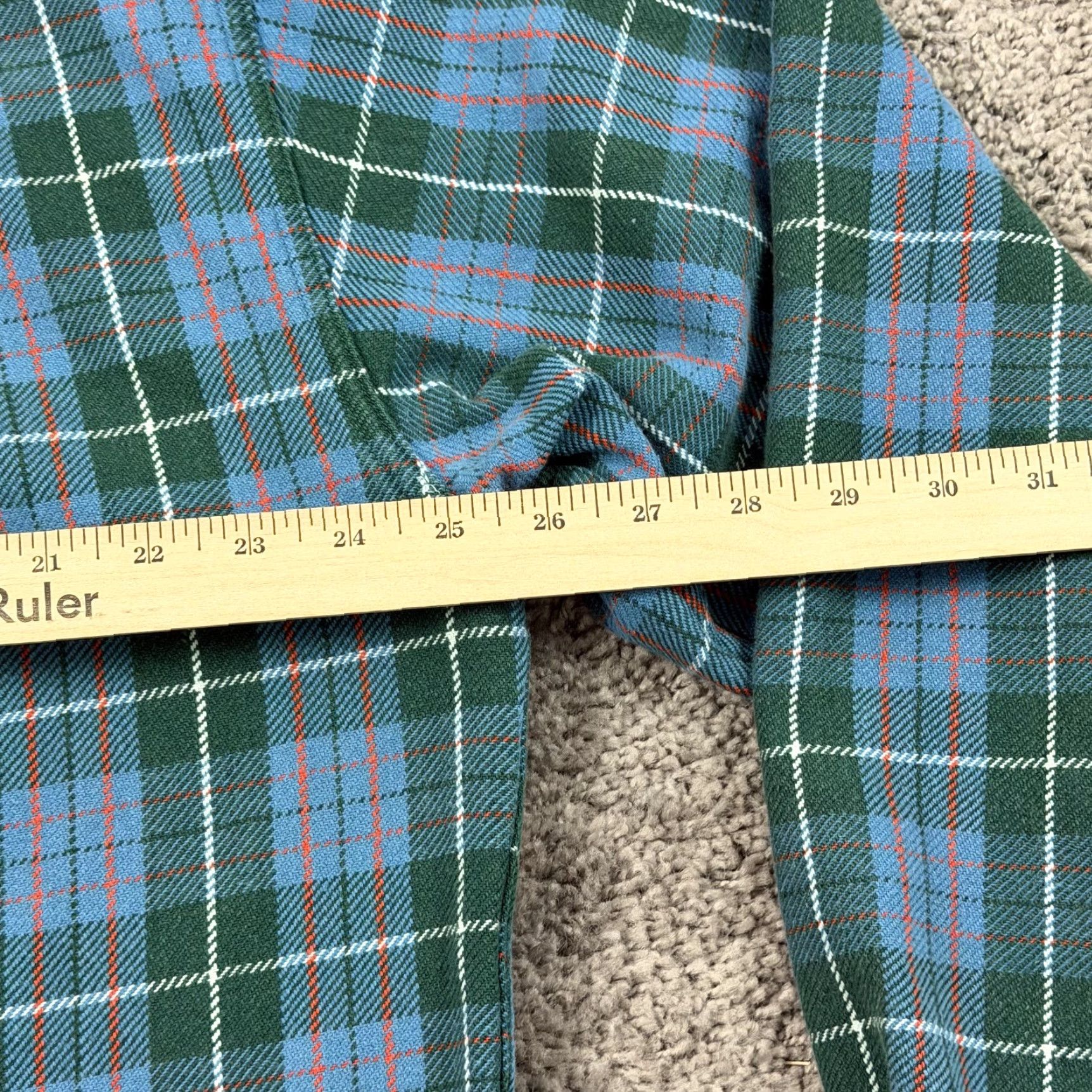 J.Crew J. CREW Shirt Mens L Green Plaid Chamois Flannel Long Sleeve Cotton Casual Button-Up with Pockets Size US L / EU 52-54 / 3 - 7 Thumbnail