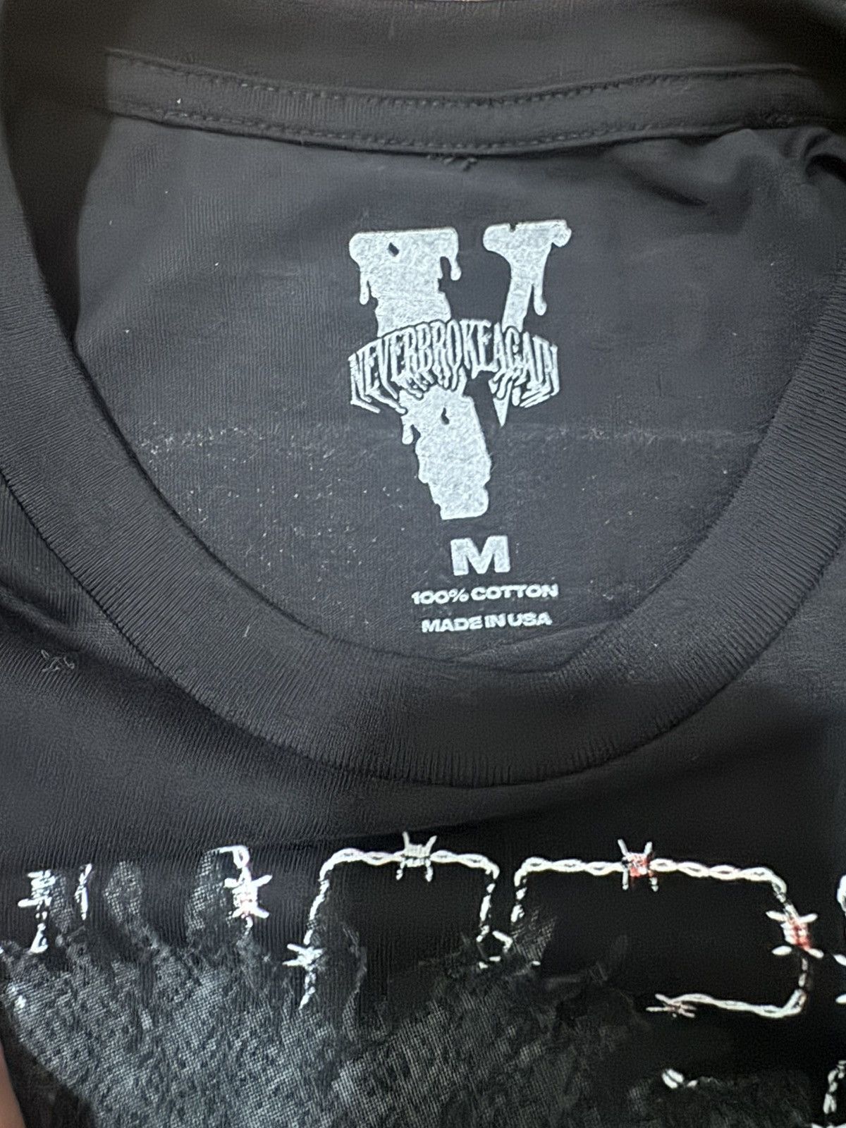 Vlone Vlone NBA Youngboy Size US M / EU 48-50 / 2 - 4 Thumbnail
