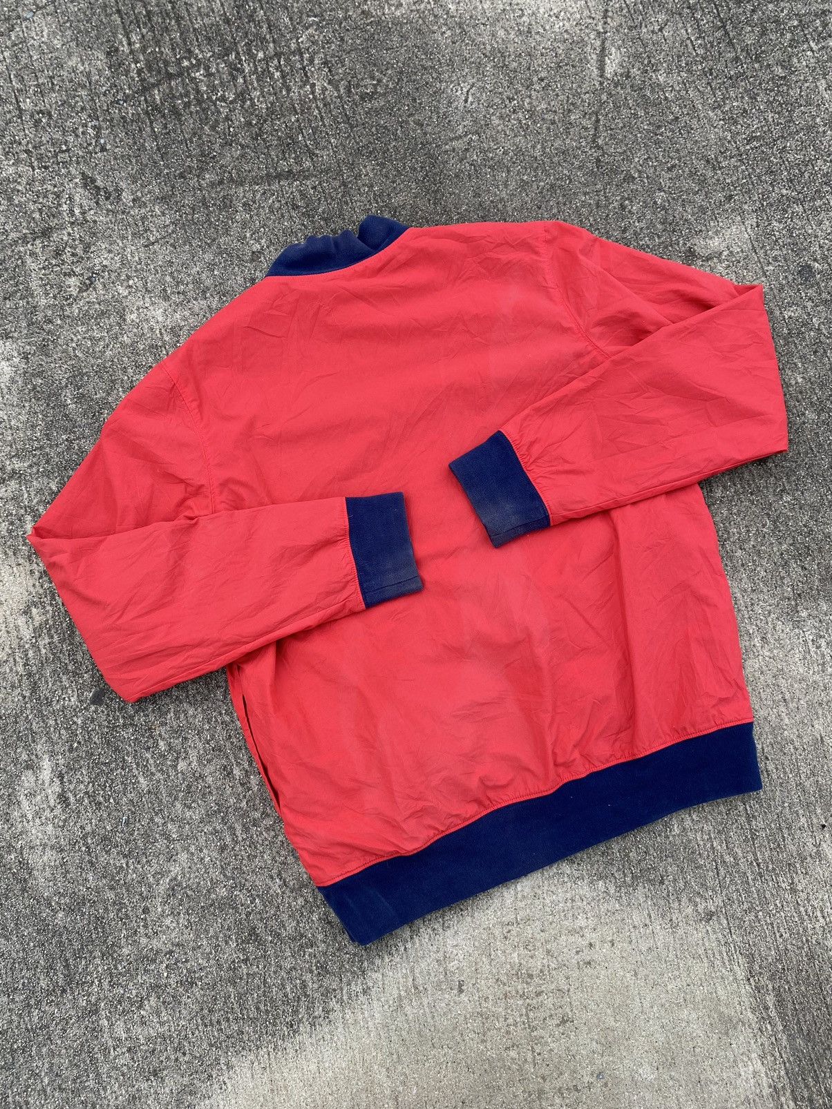 Nike Vintage FCB Nike Swoosh Windbreaker Jacket Size US L / EU 52-54 / 3 - 7 Thumbnail