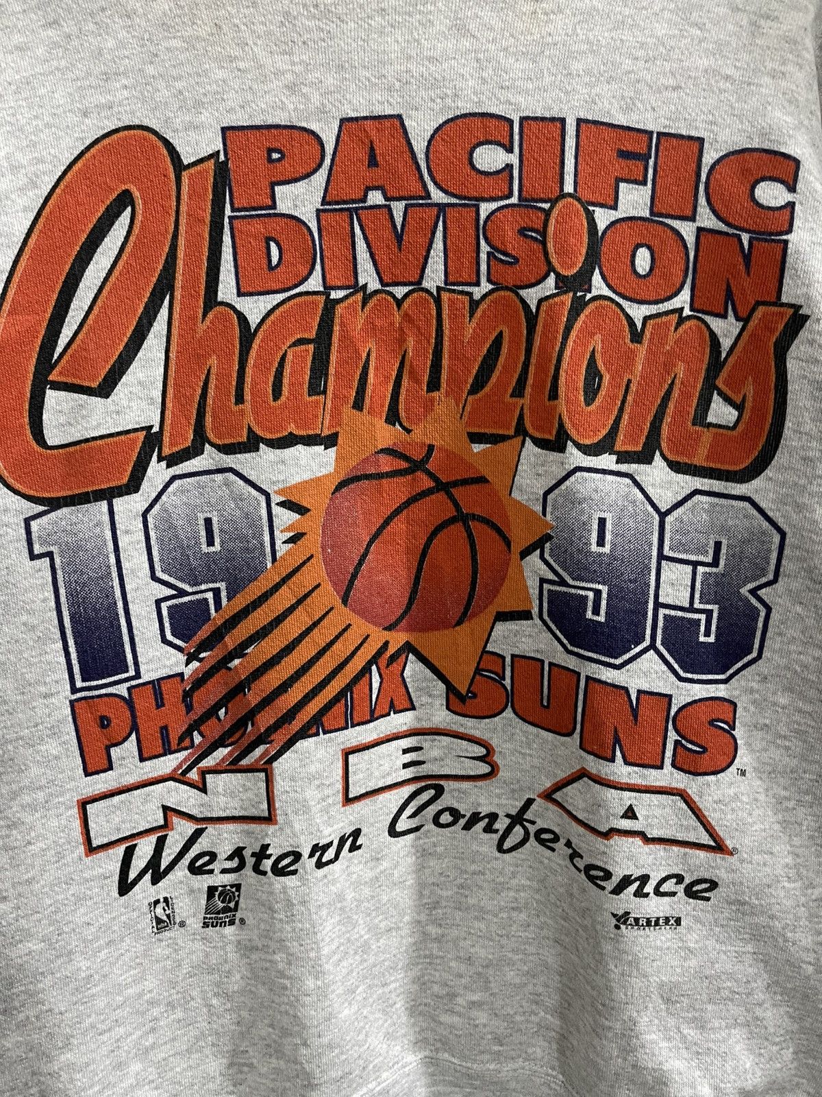 NBA Vintage 1993 Phoenix Suns NBA Pacific Division Champions Size US L / EU 52-54 / 3 - 5 Thumbnail