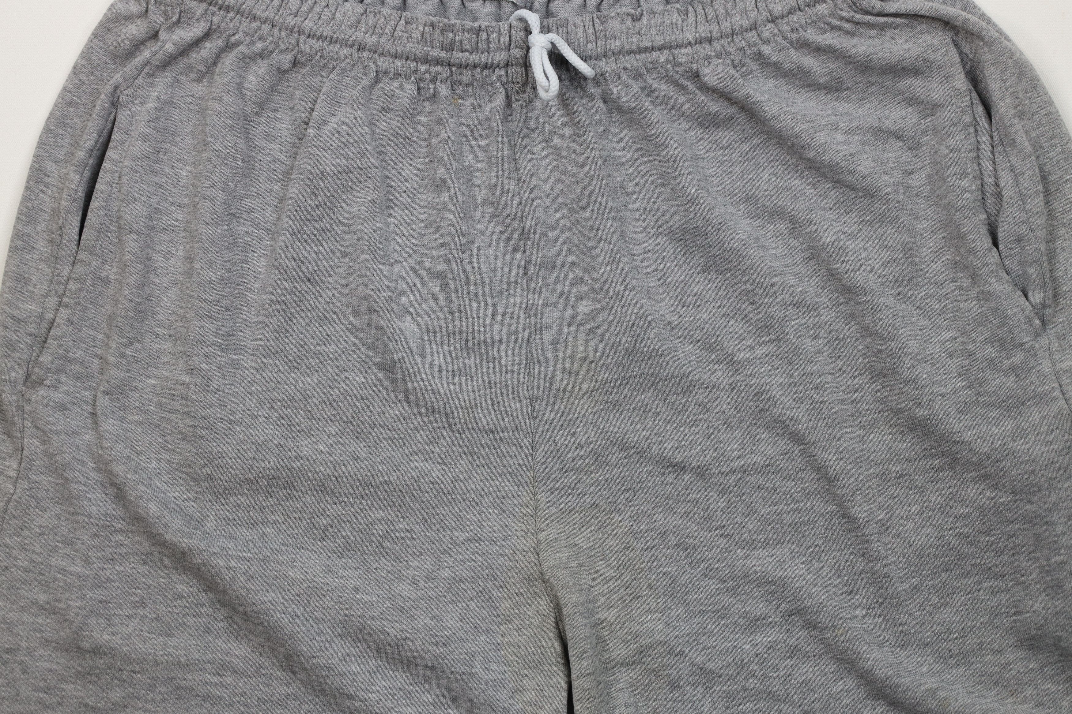 Champion Vintage 90s Champion Above Knee Shorts Heather Gray Size US 34 / EU 50 - 3 Thumbnail