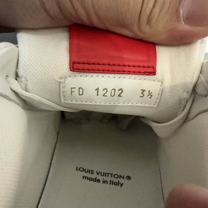 Louis Vuitton Yayoi Kusama x Louis Vuitton Trendy Sneakers -2505 Size US 7 / IT 37 - 4 Thumbnail