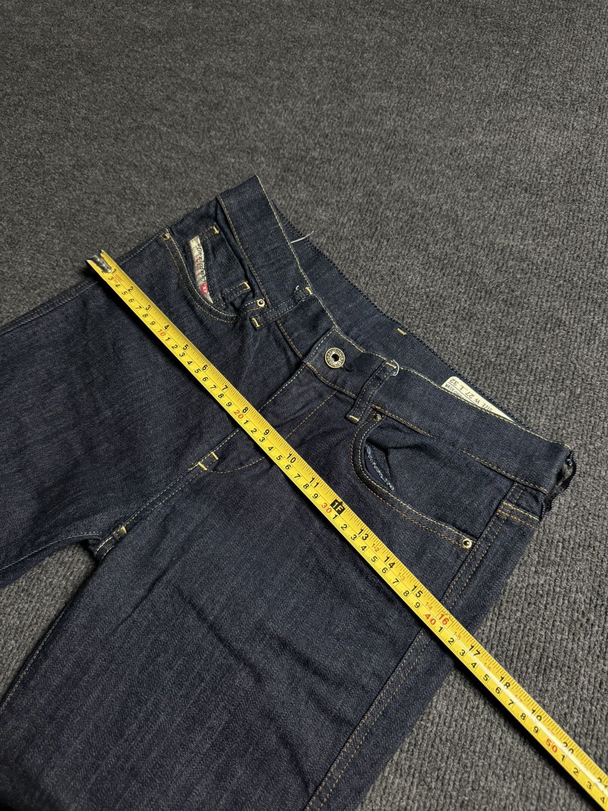 Diesel Luxury 00s Diesel Bootzee ST Slim Bootcut Flare Retro Jeans Size 27" / US 4 / IT 40 - 23 Thumbnail