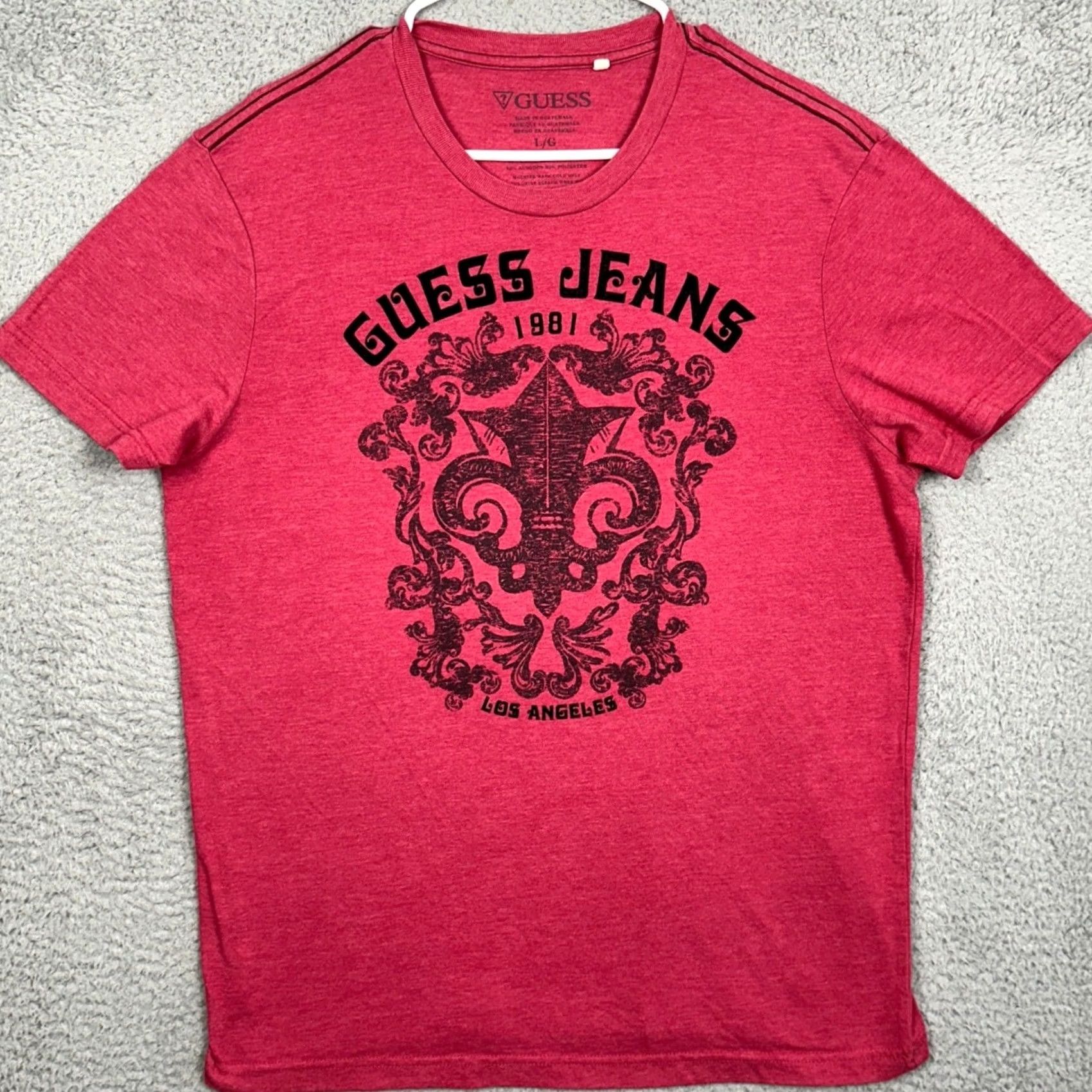 Guess Guess Jeans Mens Large T-Shirt Graphic Tee Red Short Sleeve Crewneck Casual EUC Logo Printed Vintage? No Size US L / EU 52-54 / 3 - 3 Thumbnail