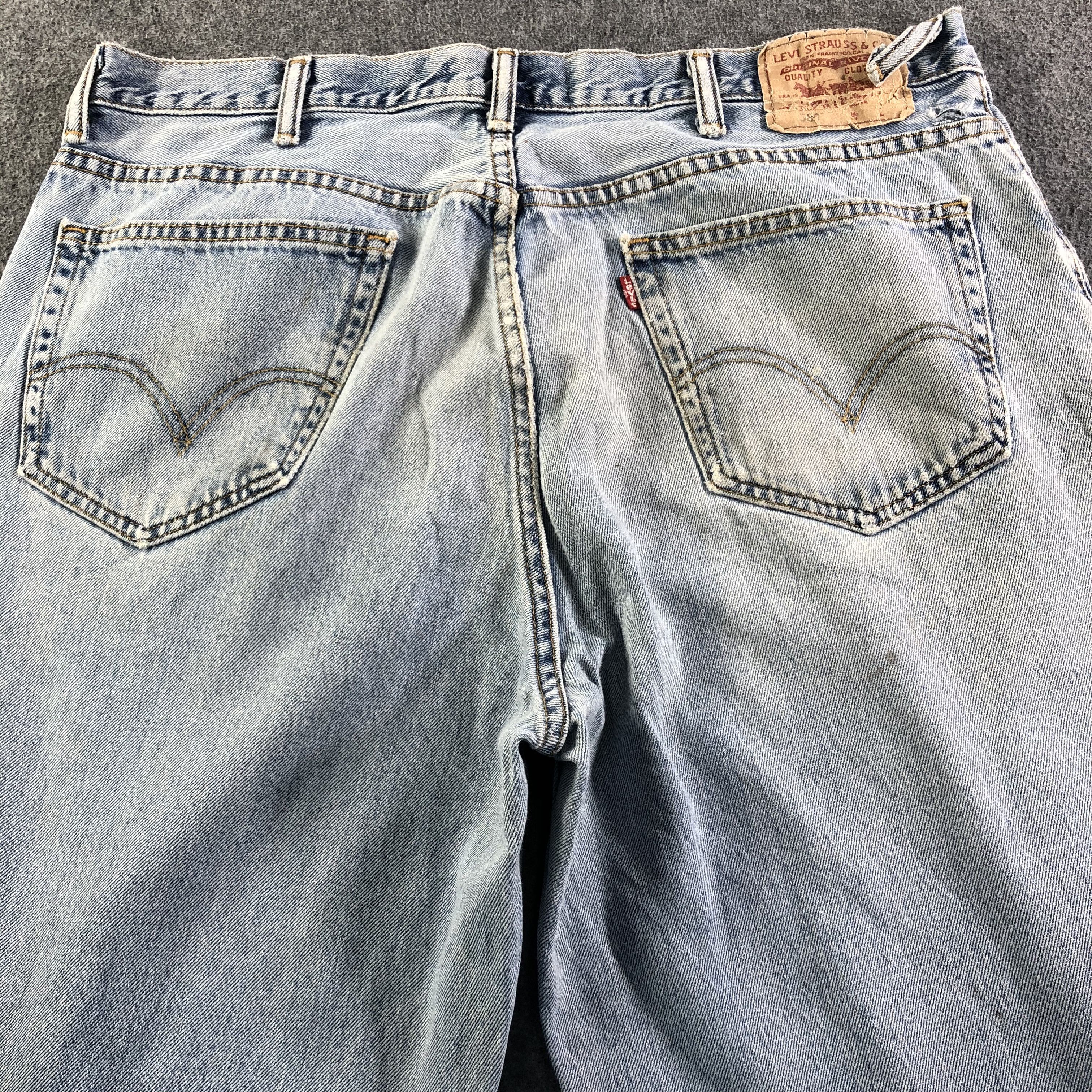 Levi's Vintage Light Wash Levis 560 Jeans-J3479 Size US 39 - 4 Thumbnail