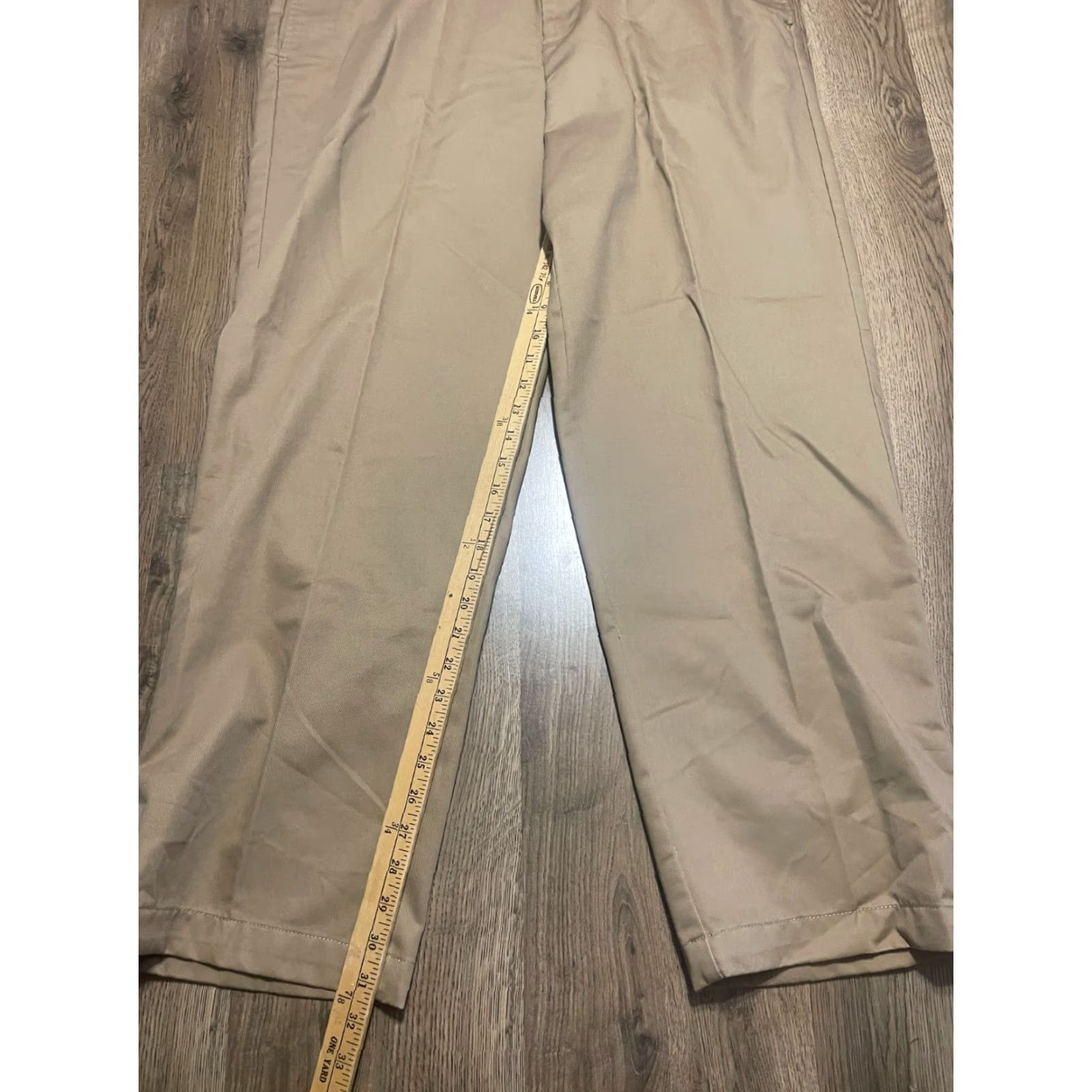 Izod IZOD Pants, Men's Size 38x32, Brown, American Chino, Classic Fit, Cargo Pants NW Size US 38 / EU 54 - 5 Thumbnail