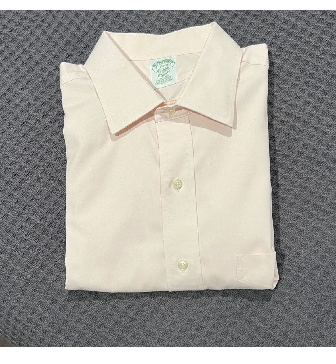 Brooks Brothers Brooks Brothers Classic Button Down Shirt -16.5/35 Size US L / EU 52-54 / 3 - 1 Thumbnail