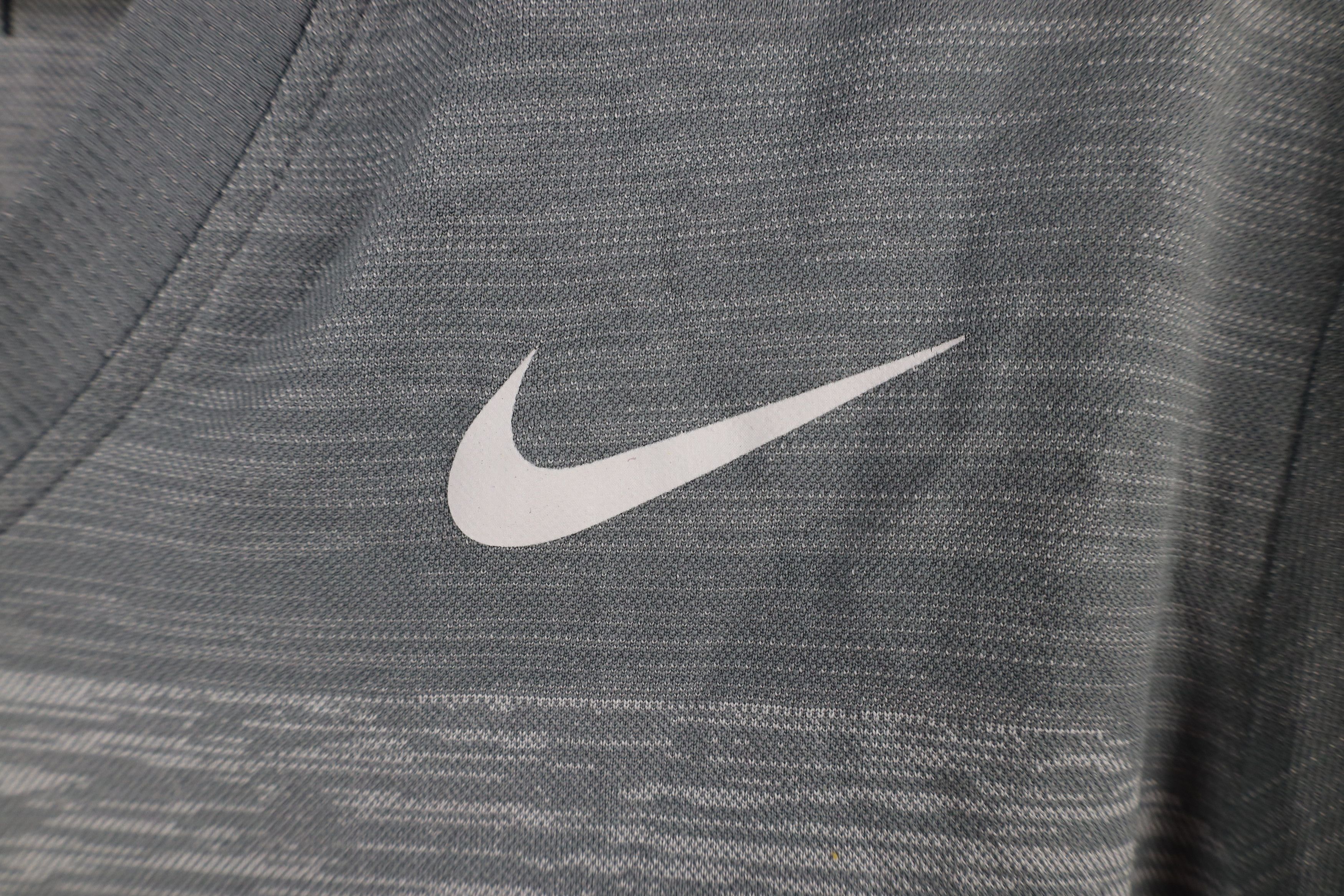 Nike × Vintage Nike Pro Training Block Knit Running Gym V-Neck T-Shirt Gray Size US M / EU 48-50 / 2 - 4 Thumbnail
