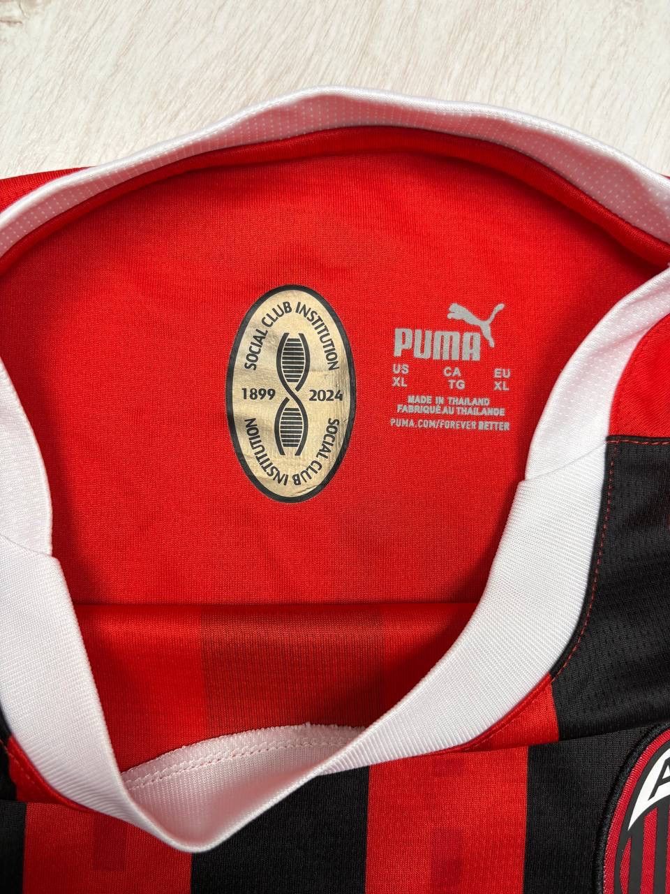 Puma Puma A.C. MILAN #10 RAFA LEAO Home Jersey 2024 Soccer Jersey Size US XL / EU 56 / 4 - 7 Thumbnail