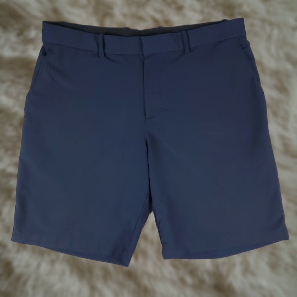 Nike VINTAGE Nike Shorts Mens Size 38 Flat Front Chino Navy Blue Casual Sportwear Size US 38 / EU 54 - 1 Thumbnail