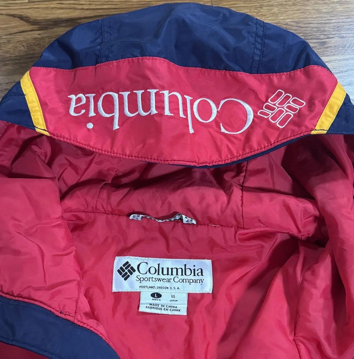 Columbia Vintage Columbia Sport Pullover Navy / Red Jacket (Size L) Size US L / EU 52-54 / 3 - 3 Thumbnail