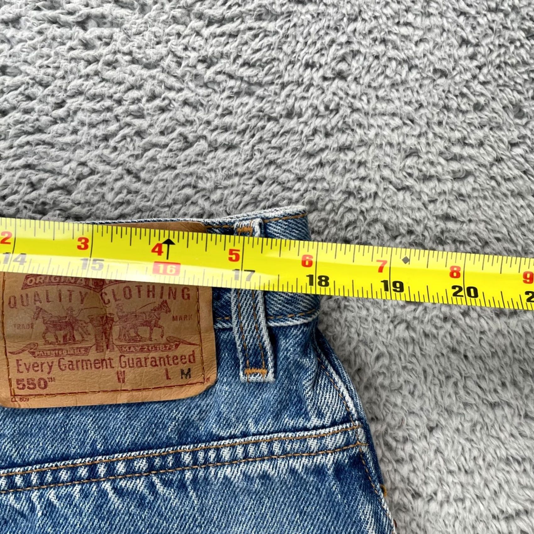 Levi's VINTAGE Levi's Jeans Womens Medium Blue 550 Denim Cotton Tapered Leg Relaxed Fit 31in Inseam 5-Pocket Design Mens Girls Size 32" / US 10 / IT 46 - 8 Thumbnail