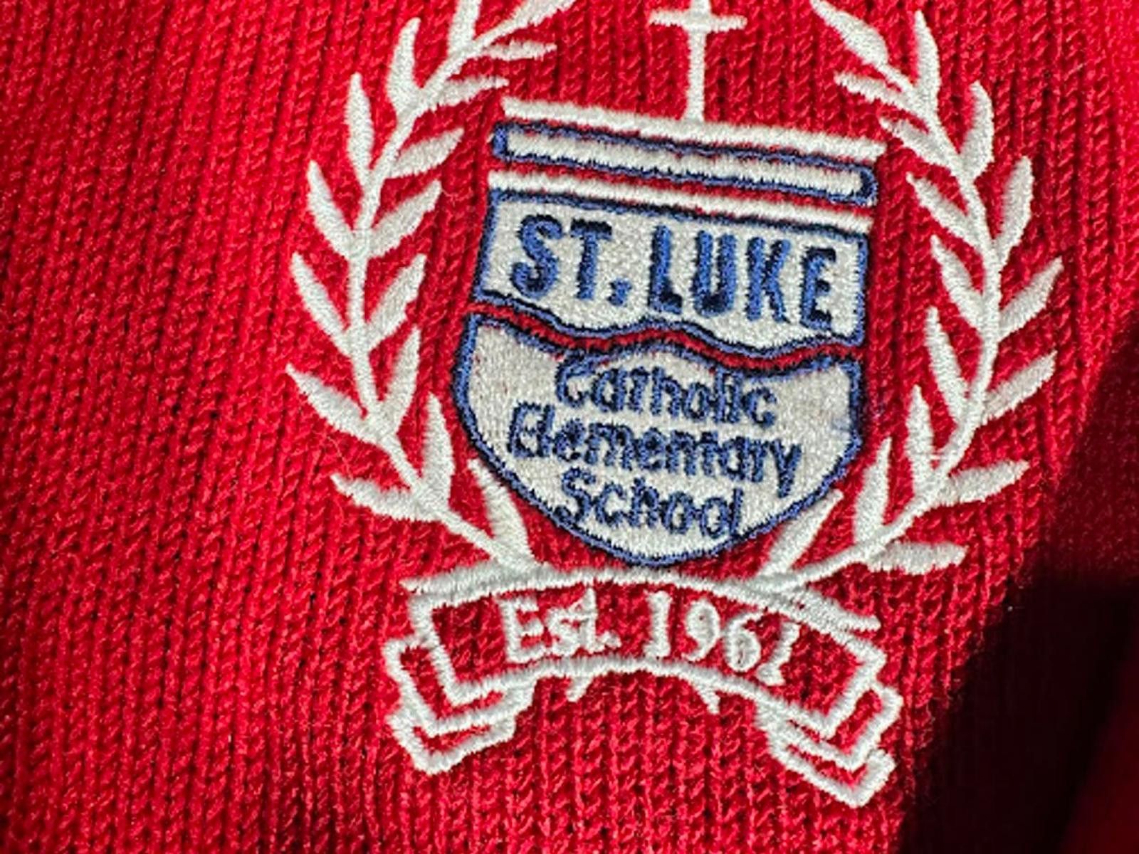 Other Vintage St Luke’s Catholic School Crest V Neck Sweater Size US L / EU 52-54 / 3 - 2 Thumbnail