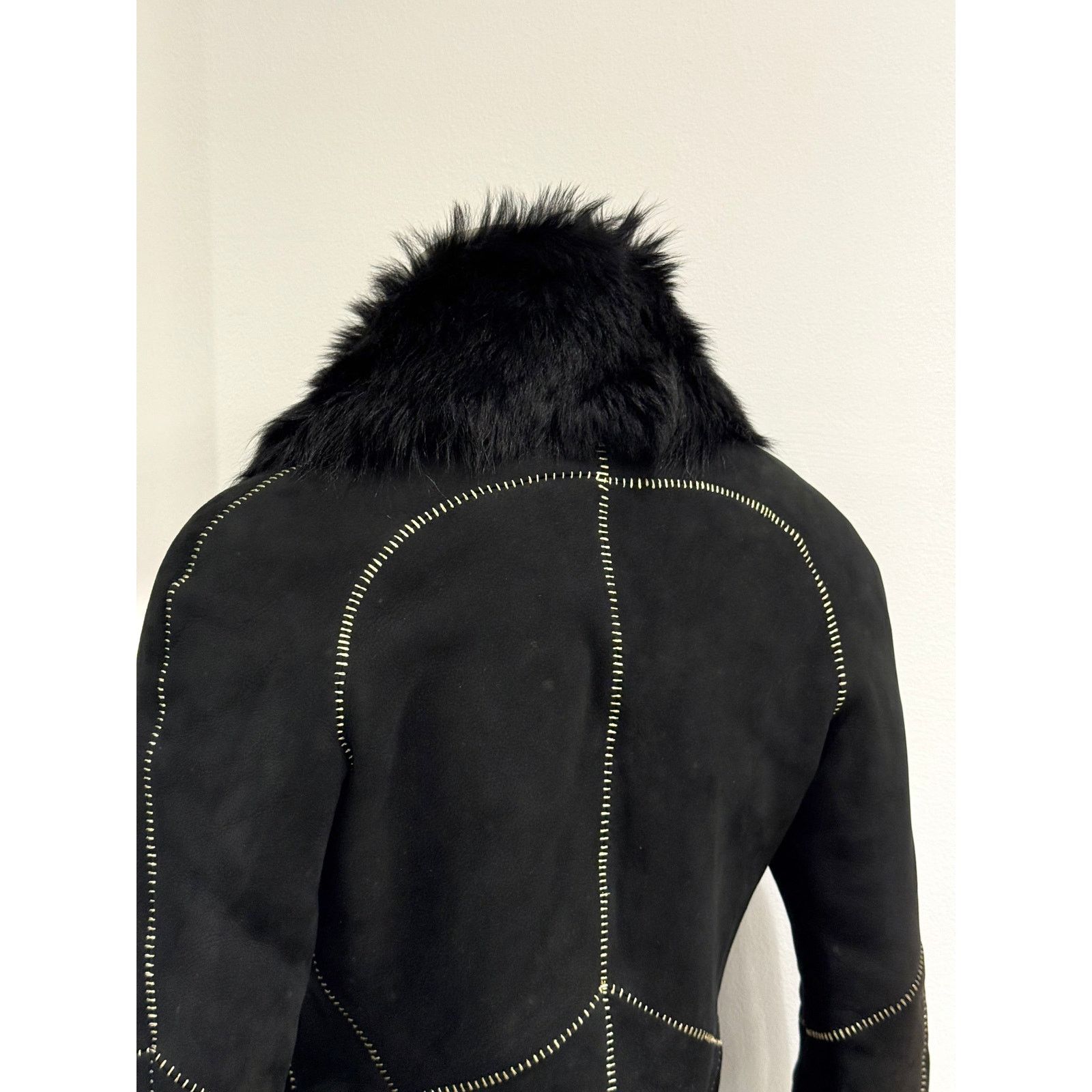 Roberto Cavalli 2002 Roberto Cavalli fitted shearling jacket with fur collar Size US S / EU 44-46 / 1 - 3 Thumbnail