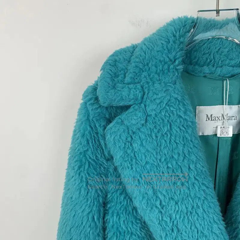 Max Mara MaxMara Teal Fur Coat for Women . Size M / US 6-8 / IT 42-44 - 3 Thumbnail