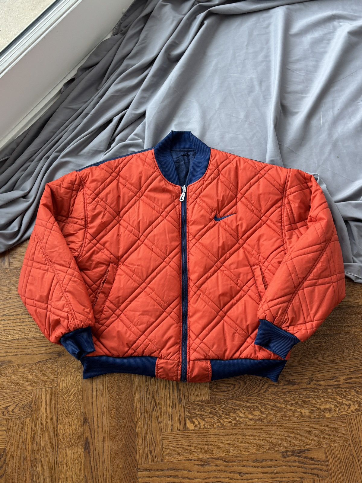Nike 90s Nike Reversible Bomber Vintage Nike Jacket Quilted Down Size US L / EU 52-54 / 3 - 1 Thumbnail