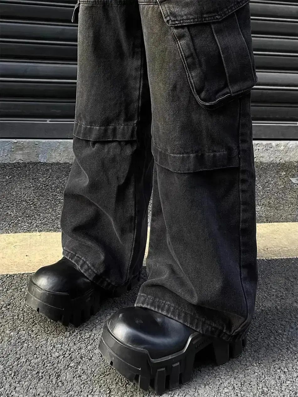 Japanese Brand Big pocket workwear hip-hop jeans Size US 32 / EU 48 - 4 Thumbnail