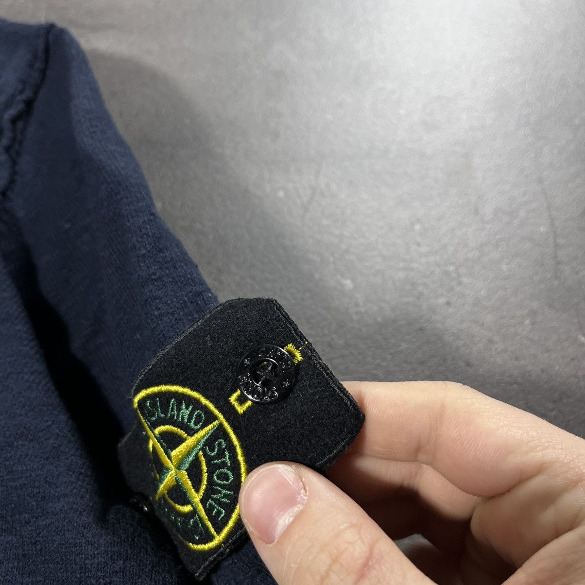 Stone Island Stone Island 00s Vintage Vneck Knit Sweater Massimo Osti Size US L / EU 52-54 / 3 - 9 Thumbnail