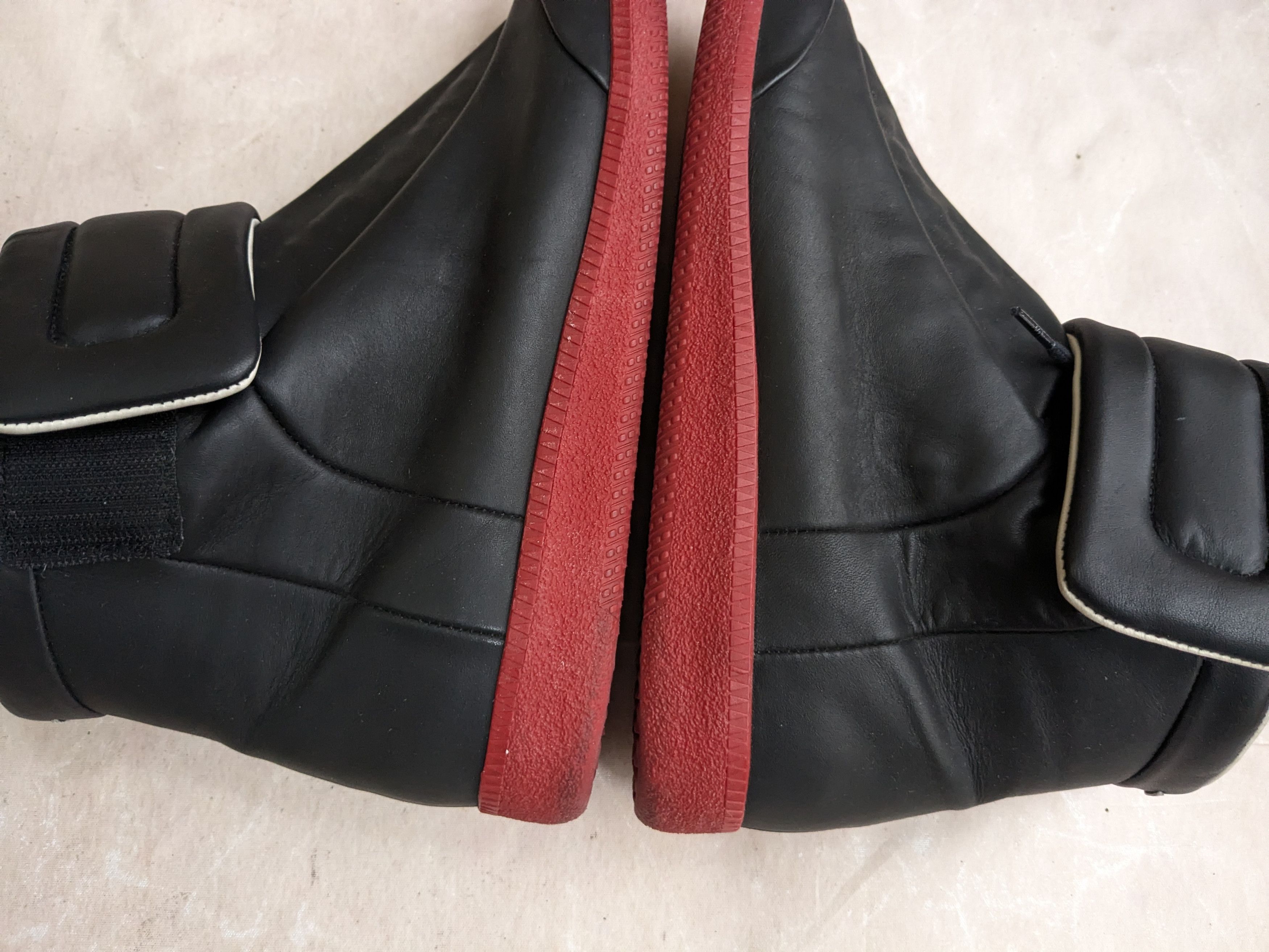 Maison Margiela Maison Margiela Future High Top Sneakers Black Red 10 43 Size US 10 / EU 43 - 12 Thumbnail