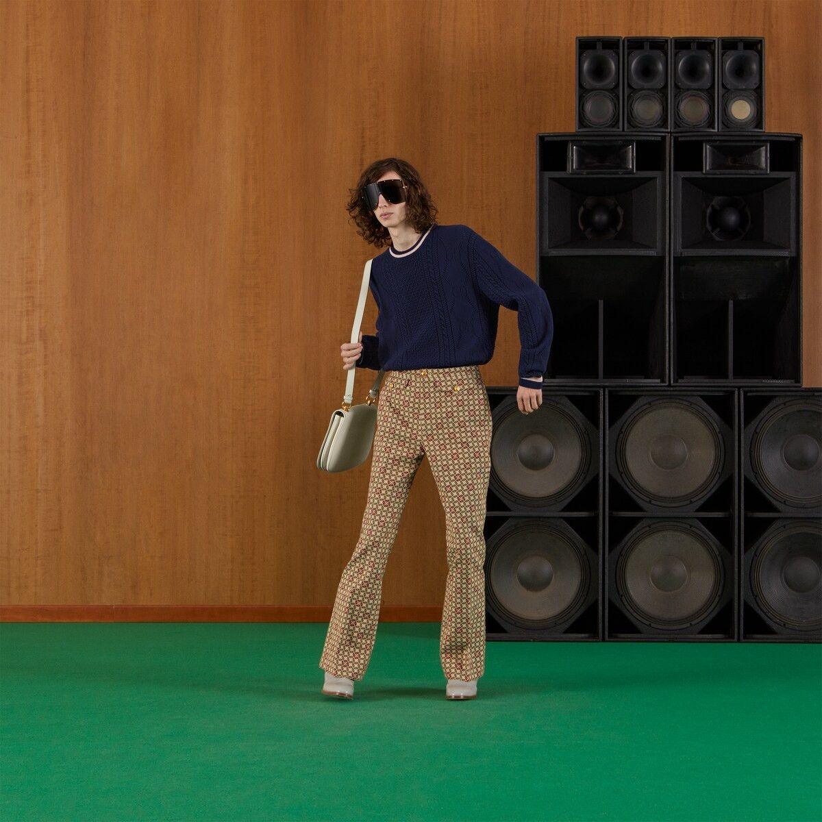 Gucci oc11z1025 Knitted Wool Sweater in Navy Size US L / EU 52-54 / 3 - 2 Thumbnail