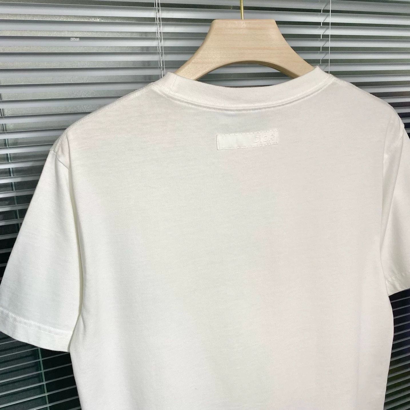 Dior Dior White XS T-shirt w/ Green Logo Size US XS / EU 42 / 0 - 6 Thumbnail