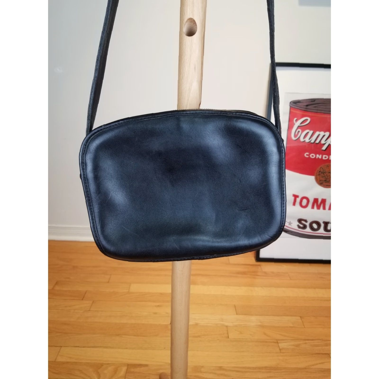 Coach VINTAGE Coach BLACK Leather CROSS Messenger CROSSBODY BAG Size ONE SIZE - 5 Thumbnail