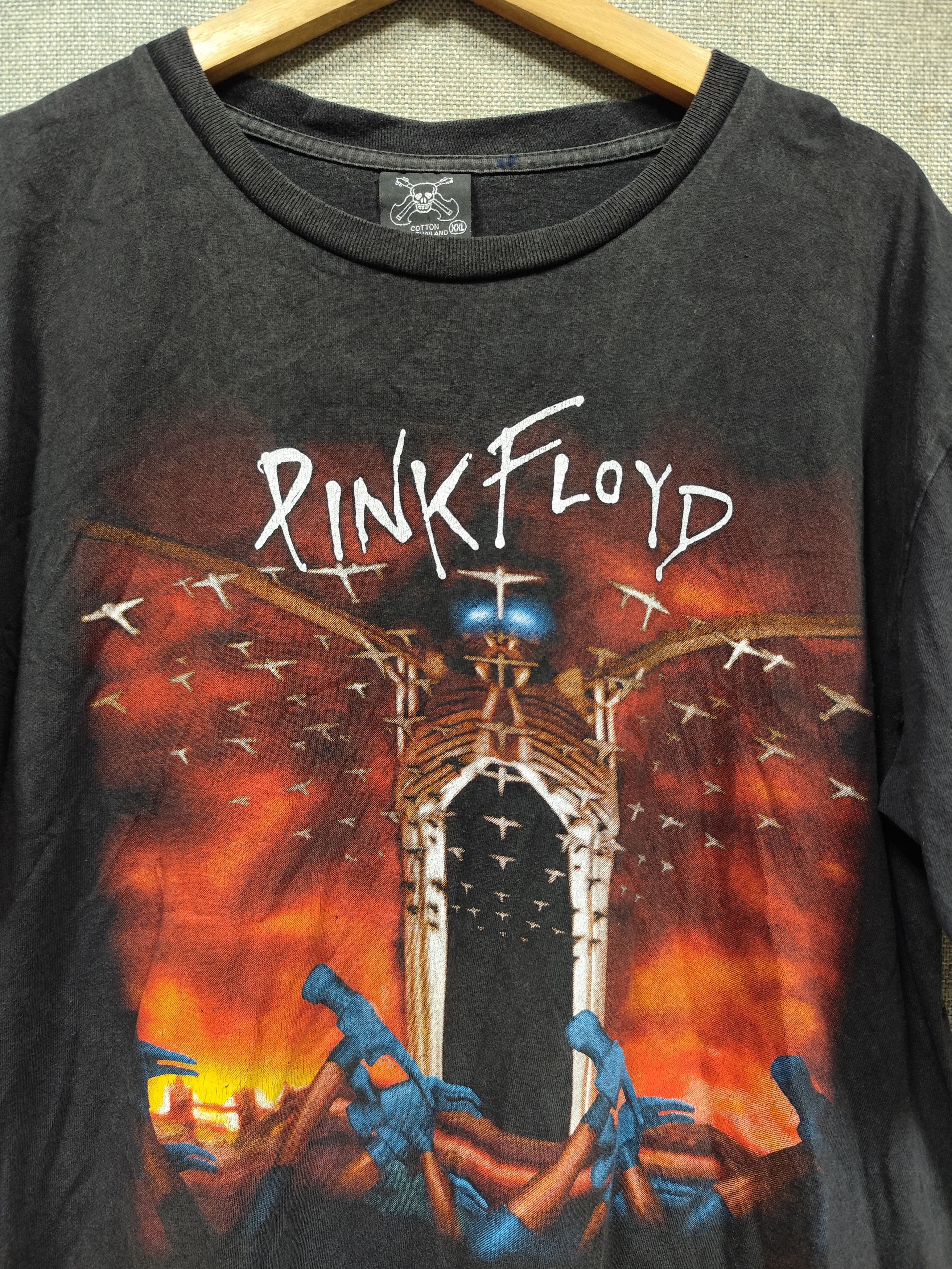 Band Tees × Pink Floyd × Vintage vintage bootleg t shirt band pink floyd the wall Size US XL / EU 56 / 4 - 3 Thumbnail