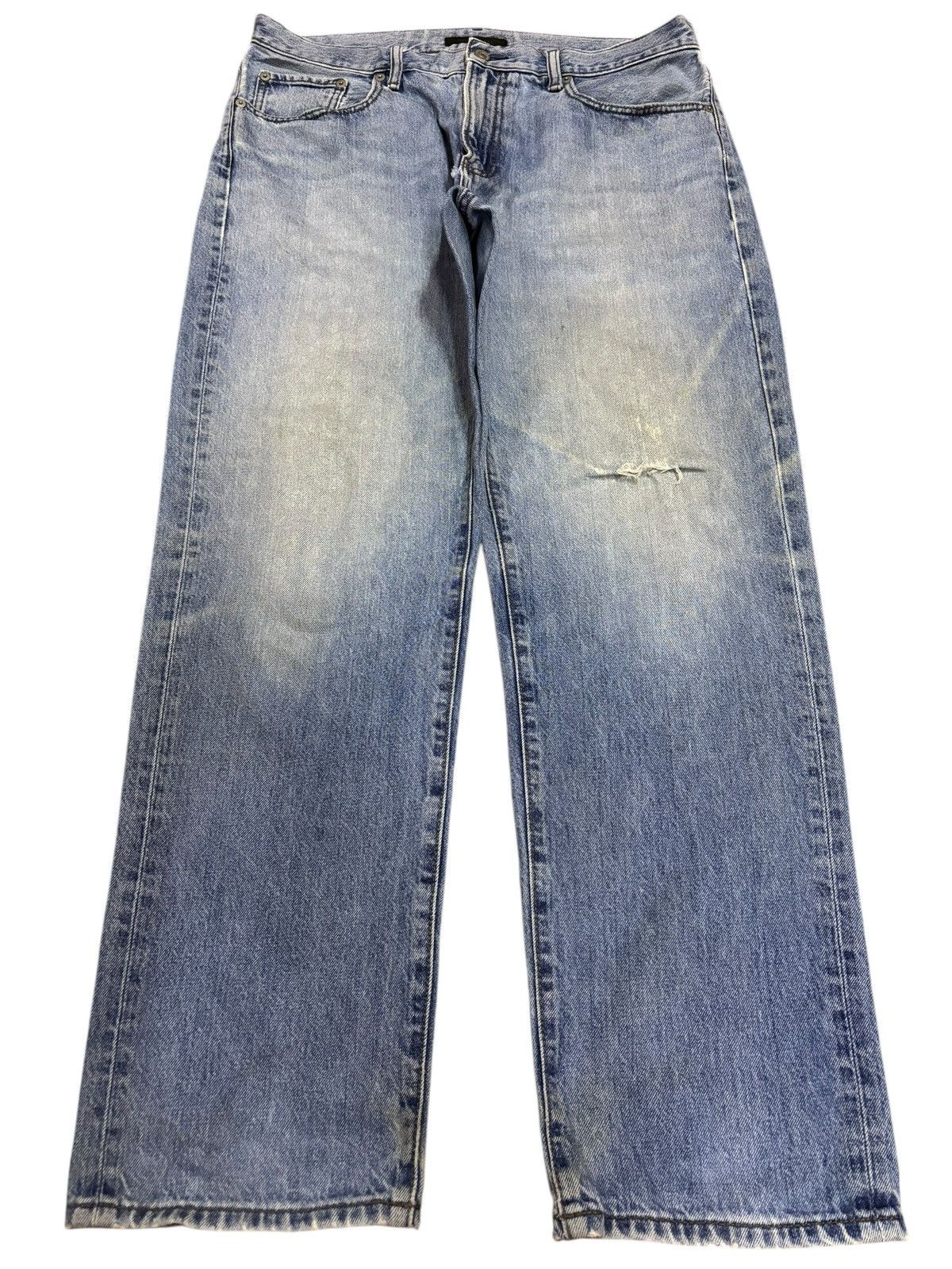 Japanese Brand × Kaihara Denim Vintage Kaihara Uniqlo Distressed Blue Washed Jeans Size US 36 / EU 52 - 1 Thumbnail