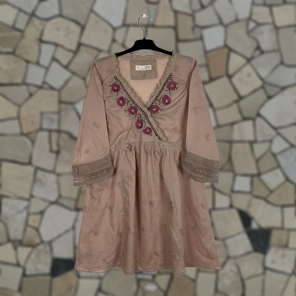Vintage Odd Molly 61 womens shirt blouse Size 1 S Beige 3/4 Sleeve Blouse Womens XS-Size 1 S Size XS / US 0-2 / IT 36-38 - 1 Thumbnail