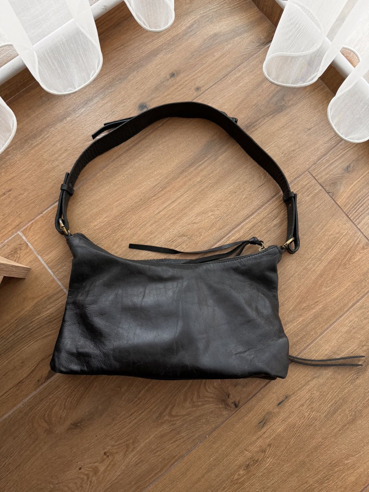 Cucciolo × Vintage Vintage Coccinelle Black Leather Small W’ Handbag Size ONE SIZE - 6 Thumbnail