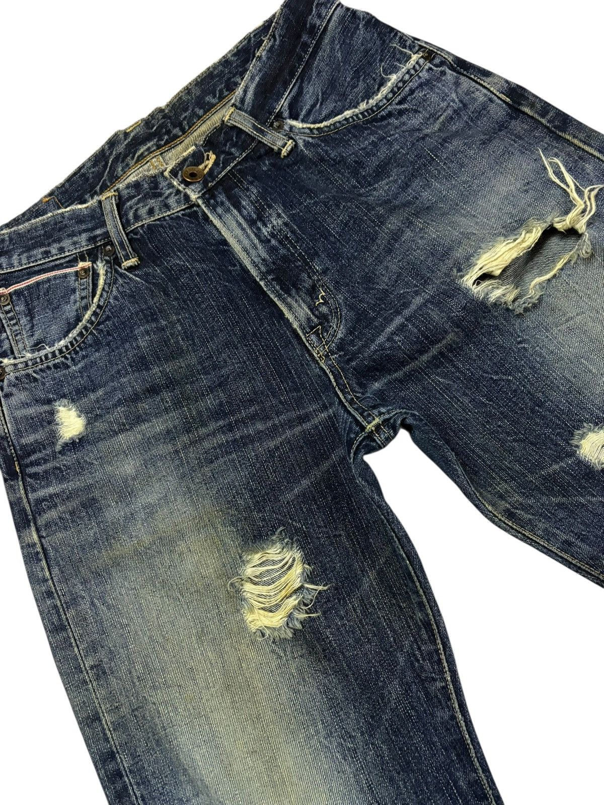 Edwin Vtg Edwin Japan 505 Selvedge Distressed Jeans Size US 28 / EU 44 - 6 Thumbnail