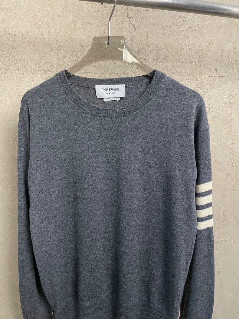 Thom Browne Thom Browne size3 A wool sweater Size US L / EU 52-54 / 3 - 3 Thumbnail
