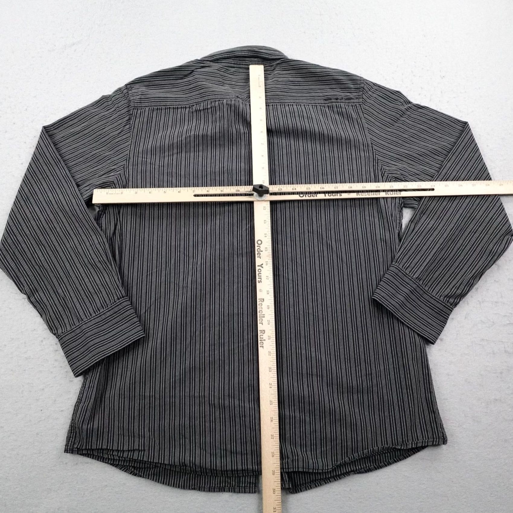 Oakley Oakley Shirt Mens XL Black Gray Striped Button Up Long Sleeve Casual Regular Fit Size US XL / EU 56 / 4 - 6 Thumbnail