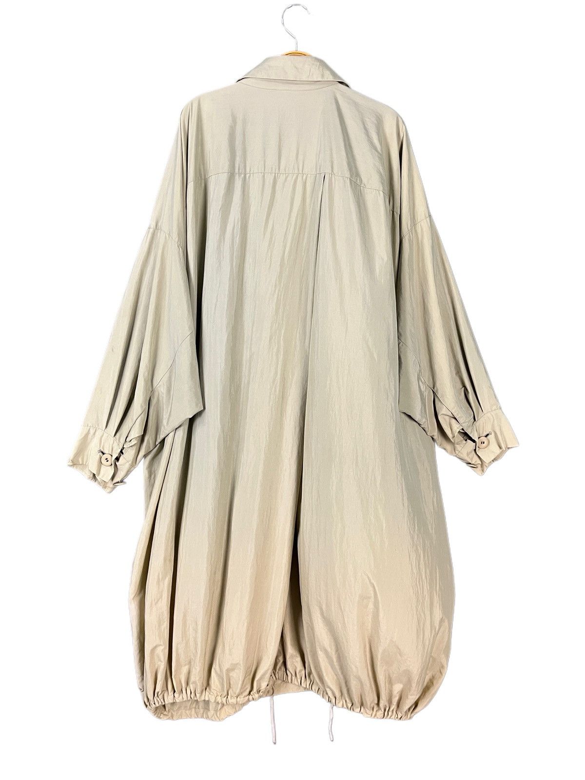 Issey Miyake Vintage 80s Issey Miyake Windcoat Nylon Oversized Long Coat Size US M / EU 48-50 / 2 - 2 Thumbnail