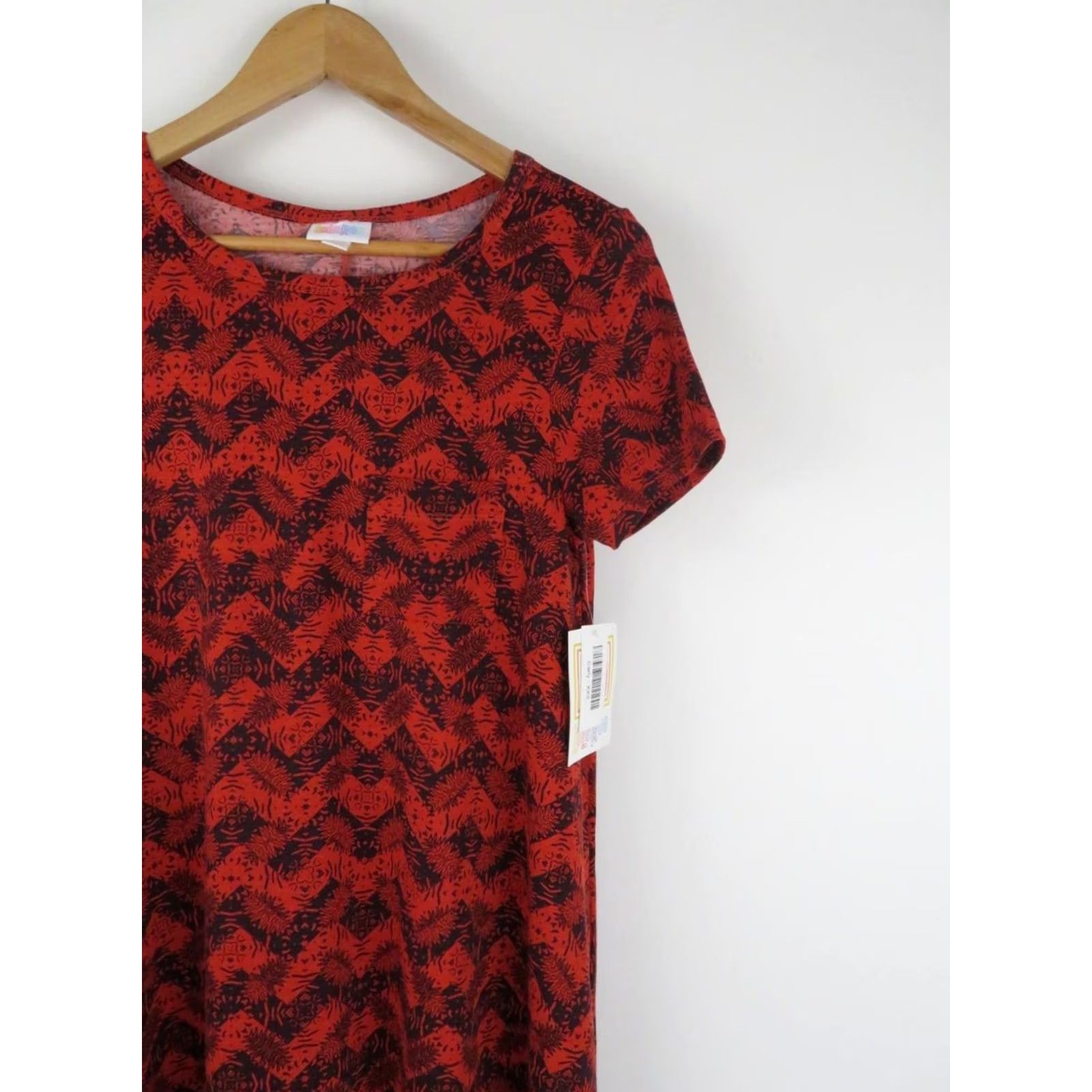 Vintage LuLaRoe Carly Dress XXS Red Black Blue Tribal Geometric Aztec Stretch Swing Size XXS / US 00 / IT 34 - 2 Thumbnail