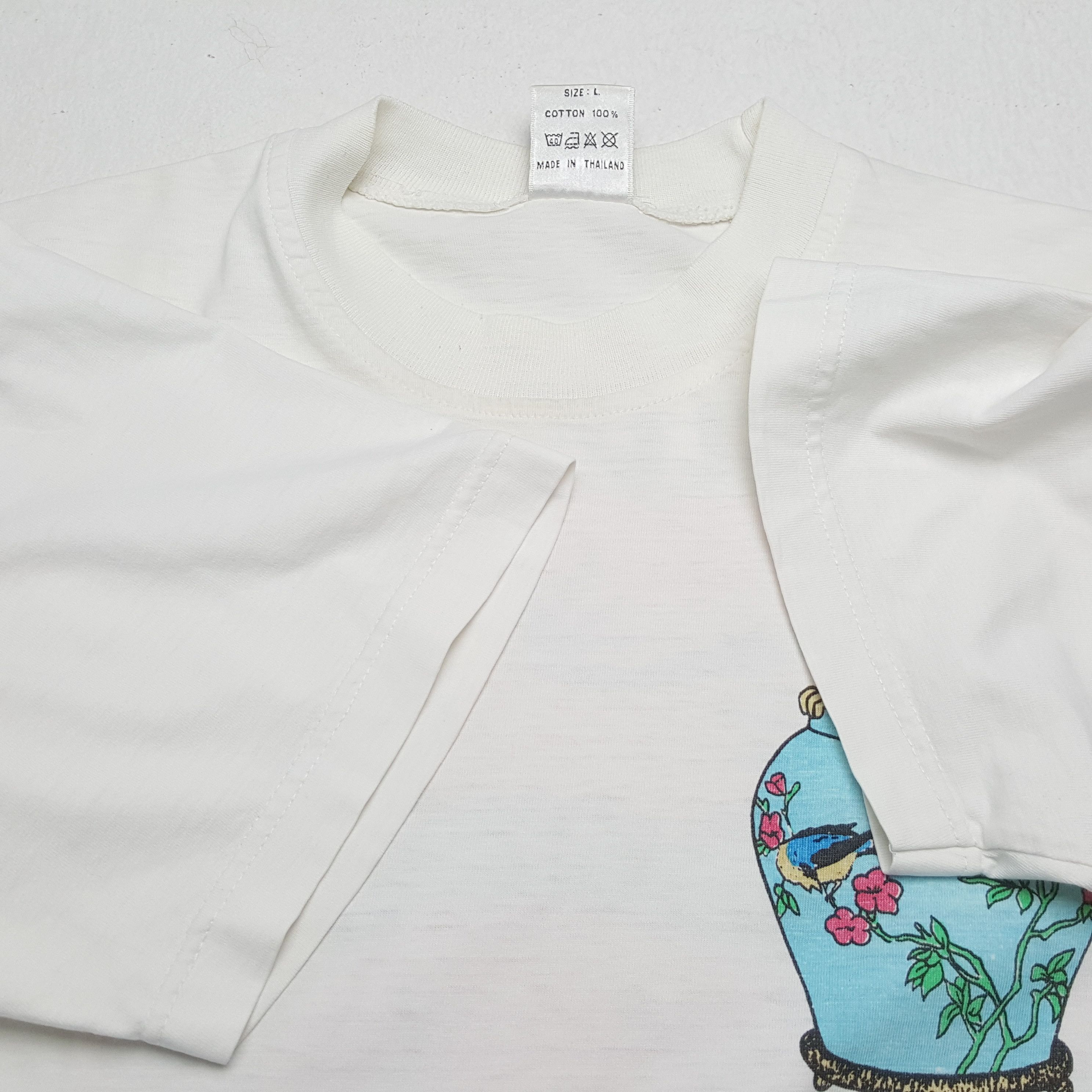 Vintage Vintage TINTIN THE BLUE LOTUS American Cartoon T-Shirt Size US L / EU 52-54 / 3 - 6 Thumbnail