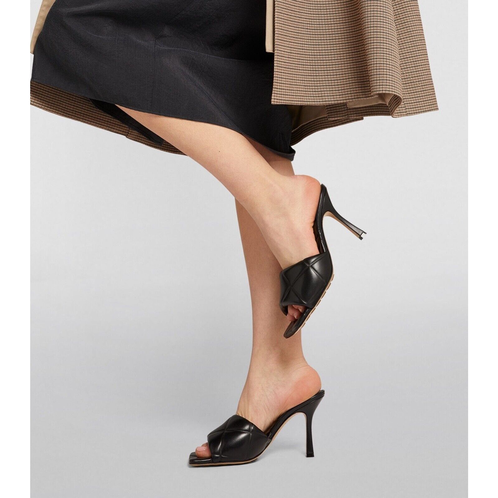 Bottega Veneta Rubber Lido Square Toe Backless Sandal Mule Heel Pump 37.5 Size US 7.5 / IT 37.5 - 5 Thumbnail